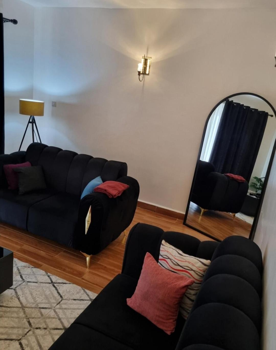Rossyln Close To Village Market, Un And Two Rivers Mall Apartment Nairobi