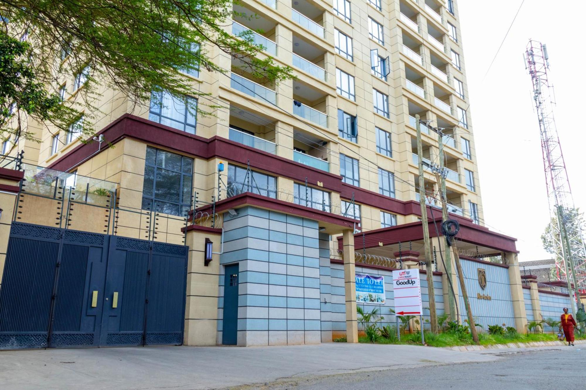 Alba Serviced With Balcony & Pool, Apartment
