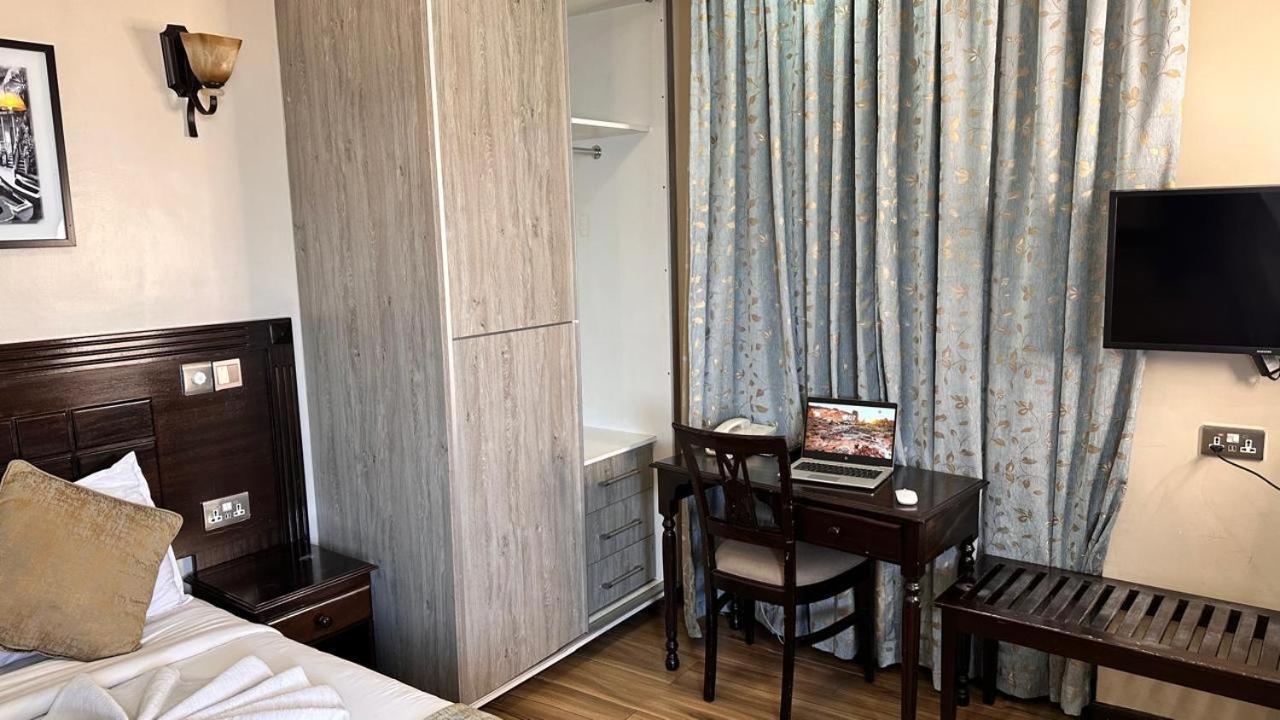 Hotel Hemak 3*