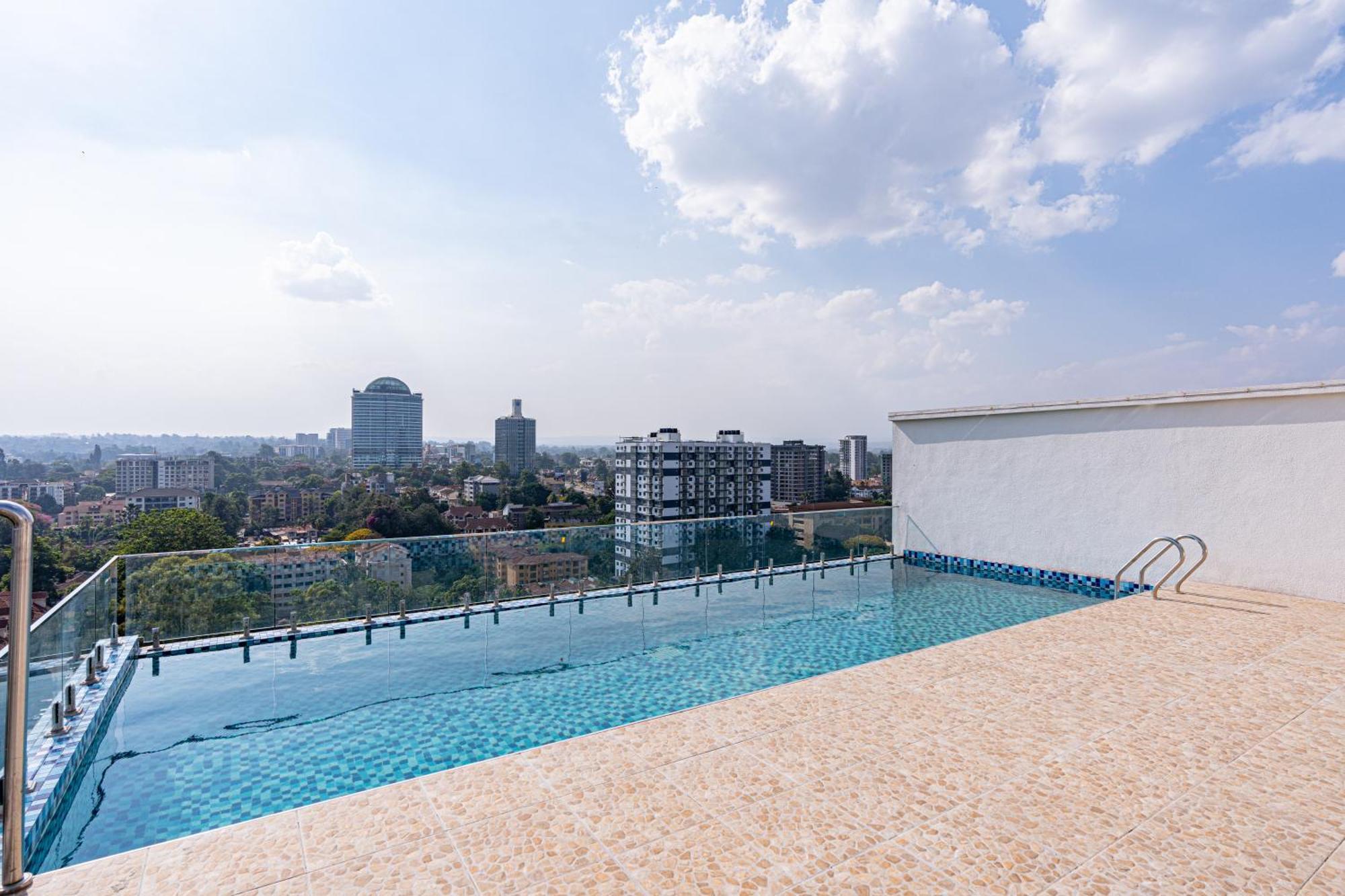 Apartment Marina Bay One Bedroom Apartment, Swimming Pool, Gym, Workspace ,wonderiss Homes Westland Living
