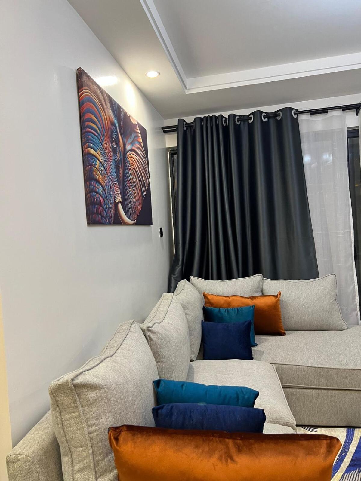 Urban Oasis 2br Apartment Nairobi