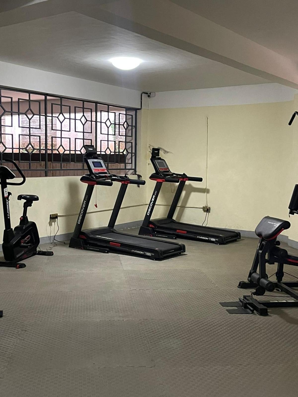 Apartment In Lavington Kilimani Valley Heights On The 13th Floor With Washing Machine *