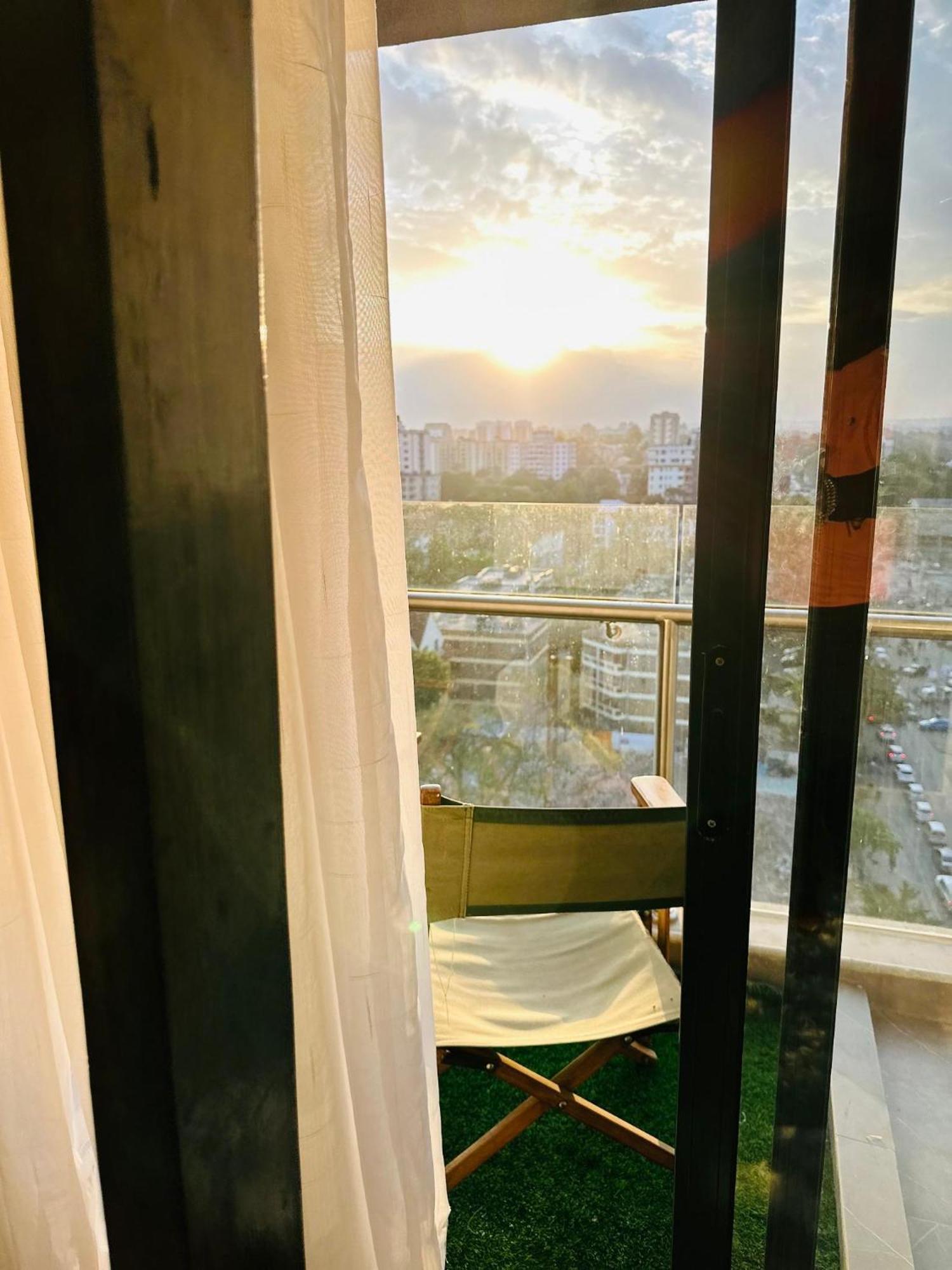 In Lavington Kilimani Valley Heights On The 13th Floor With Washing Machine Apartment