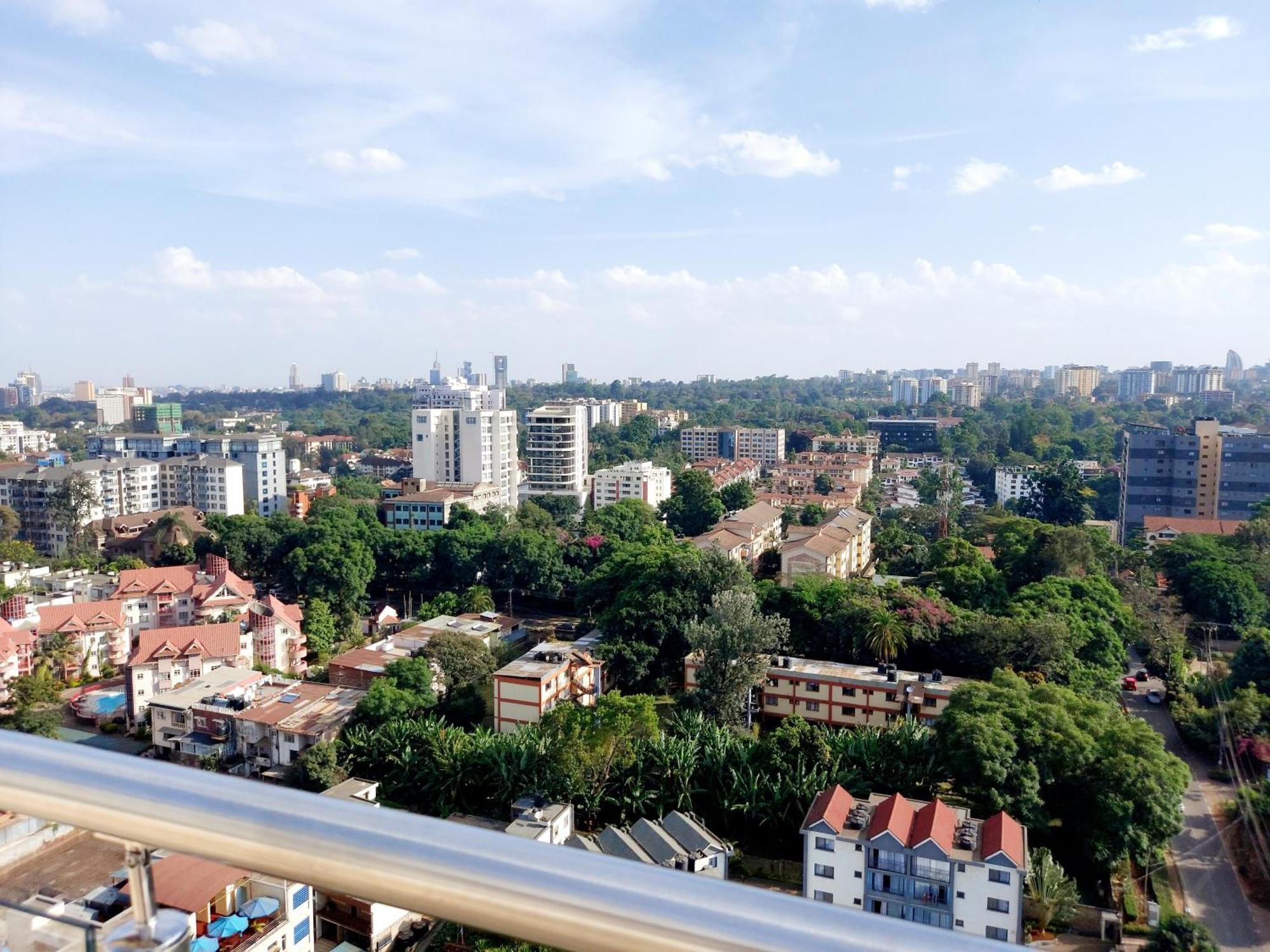 Apartment Luxury With Rooftop Swimming Pool And Gym In Westlands Nairobi