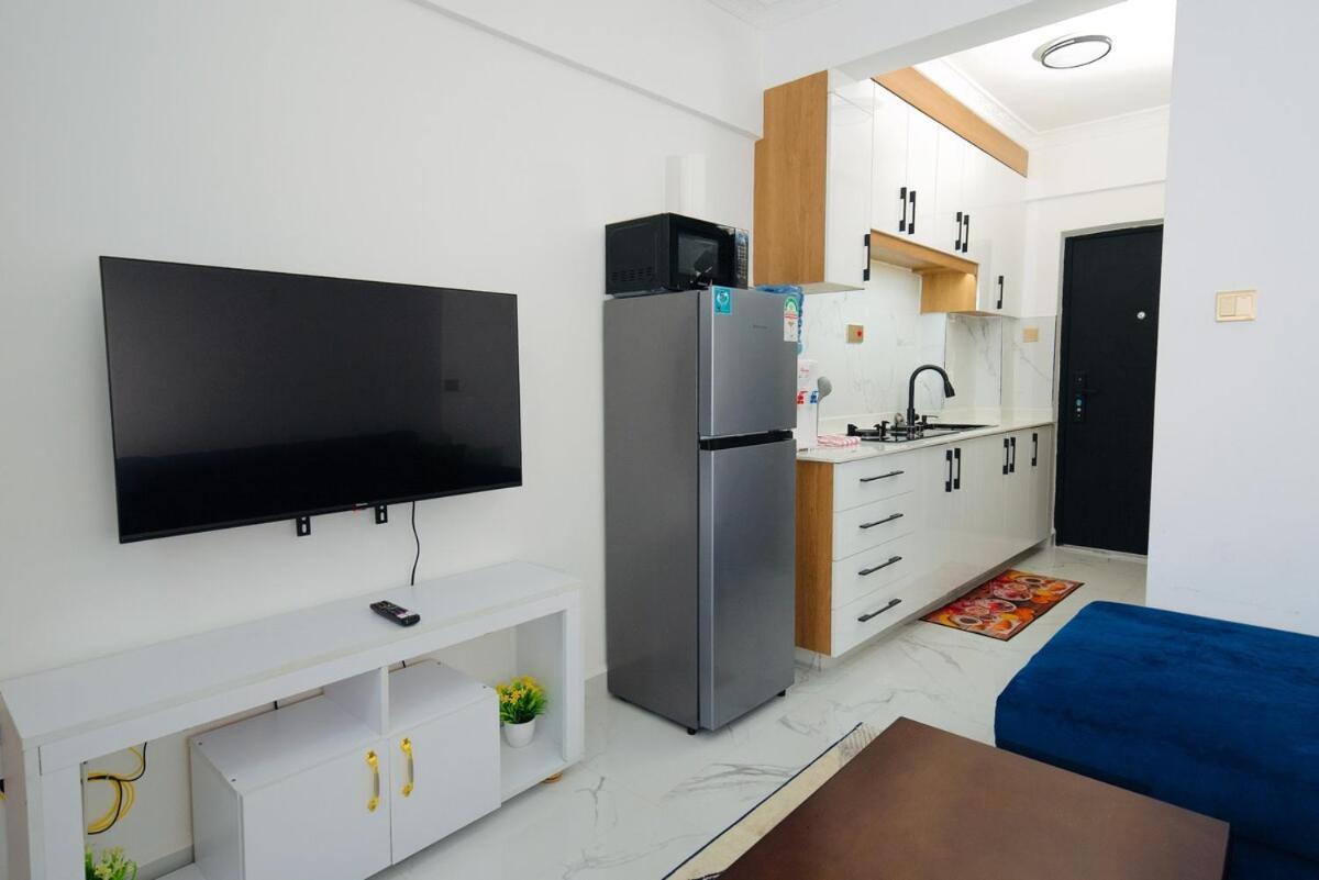 Opulent Haven In Kilimani, Yaya Center With A Gym * Nairobi