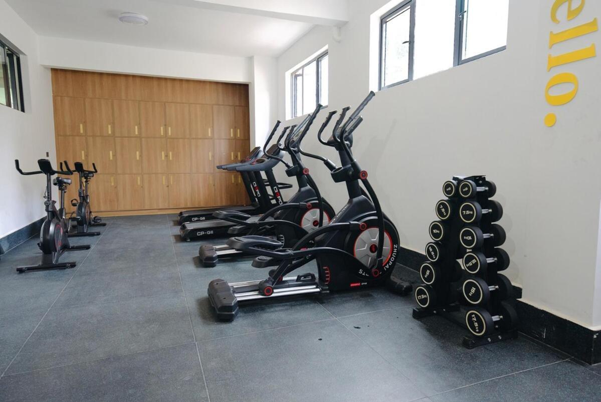 Opulent Haven In Kilimani, Yaya Center With A Gym * Nairobi