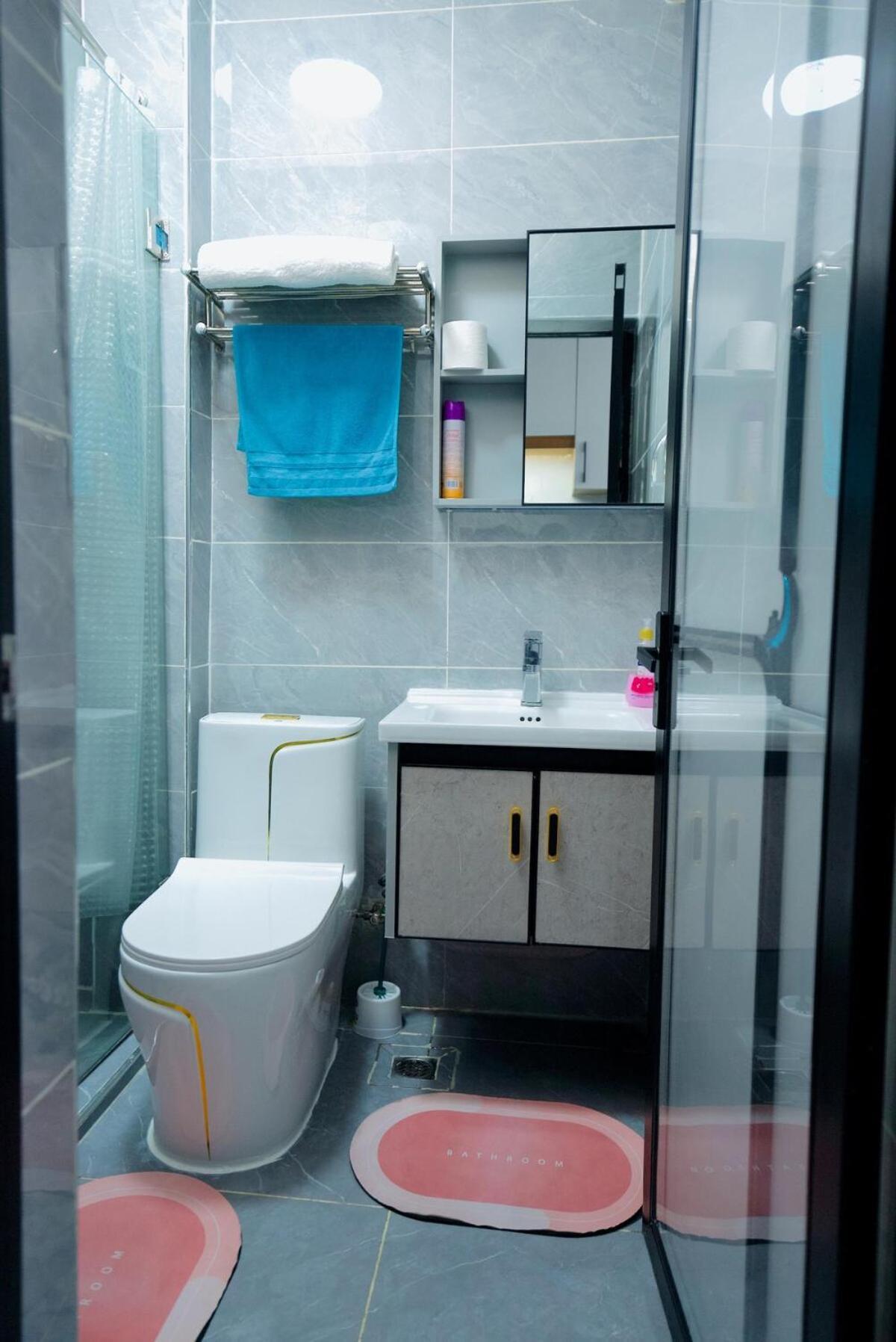 Apartment Opulent Haven In Kilimani, Yaya Center With A Gym