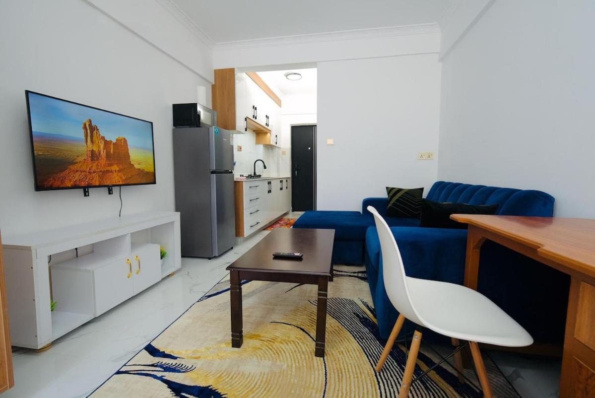 Opulent Haven In Kilimani, Yaya Center With A Gym Apartment Nairobi