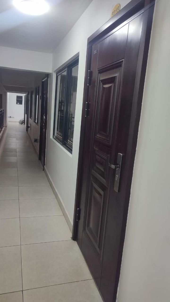 Ln West Stadeview Apartment