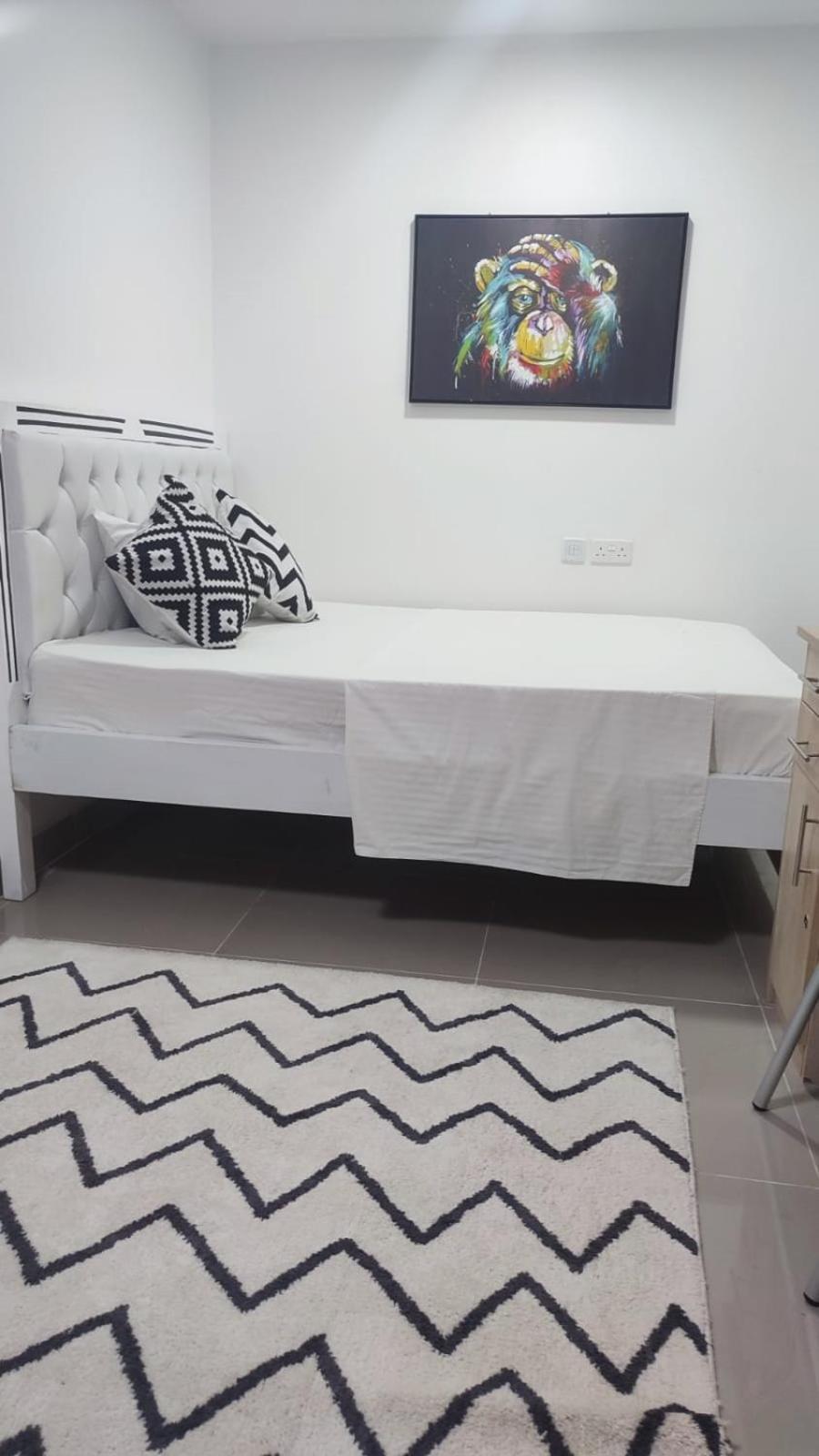 West - Stadeview Apartment *