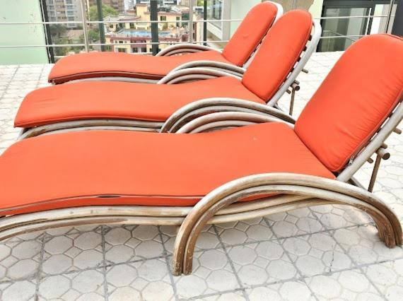 Spacious With View, Gym & Pool - Kilimani *