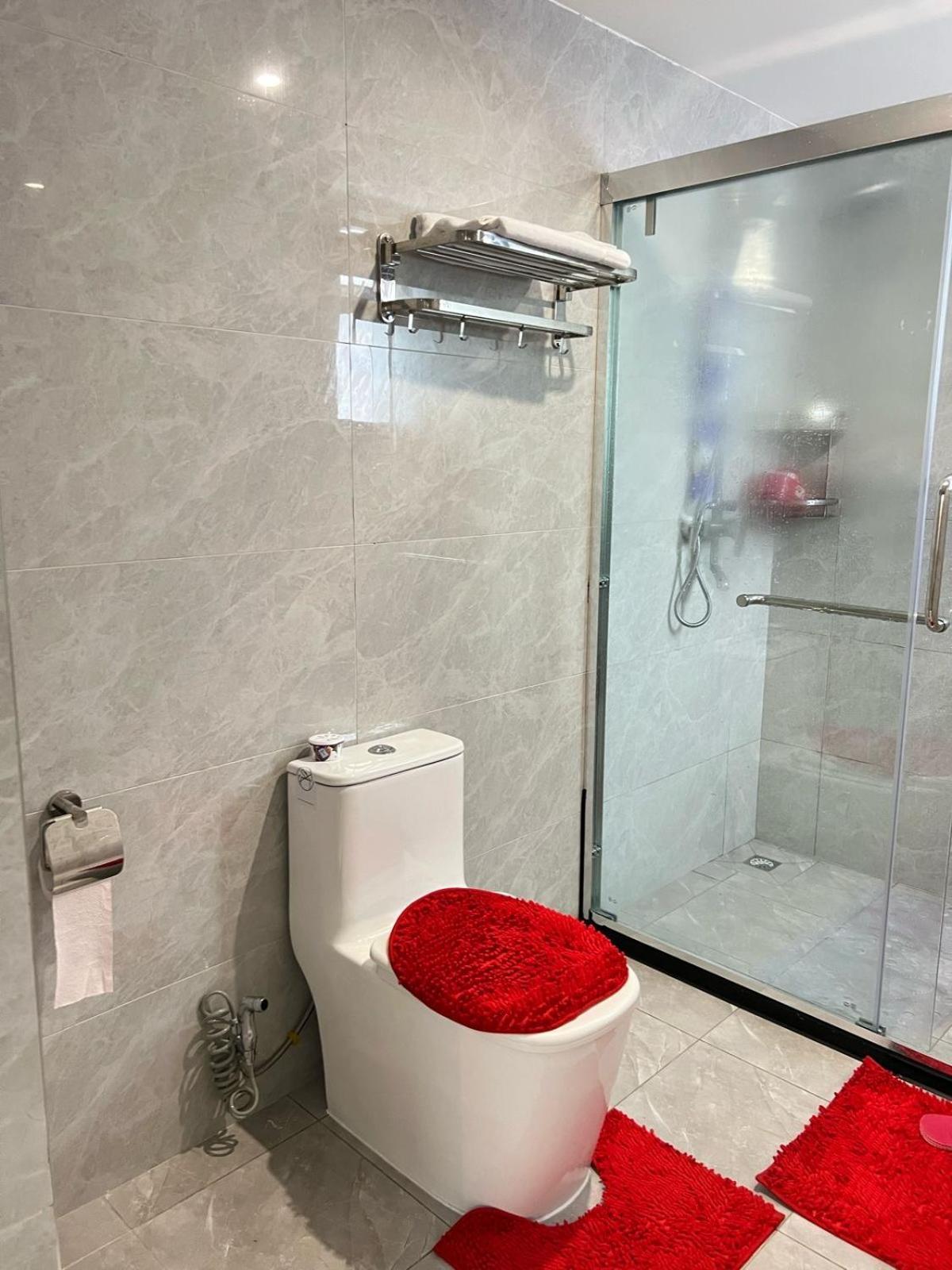 Leshwa Cozy 1 Bed Indoor Heated Pool *