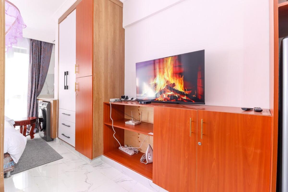 Cosy Netflix And W Machine * Nairobi
