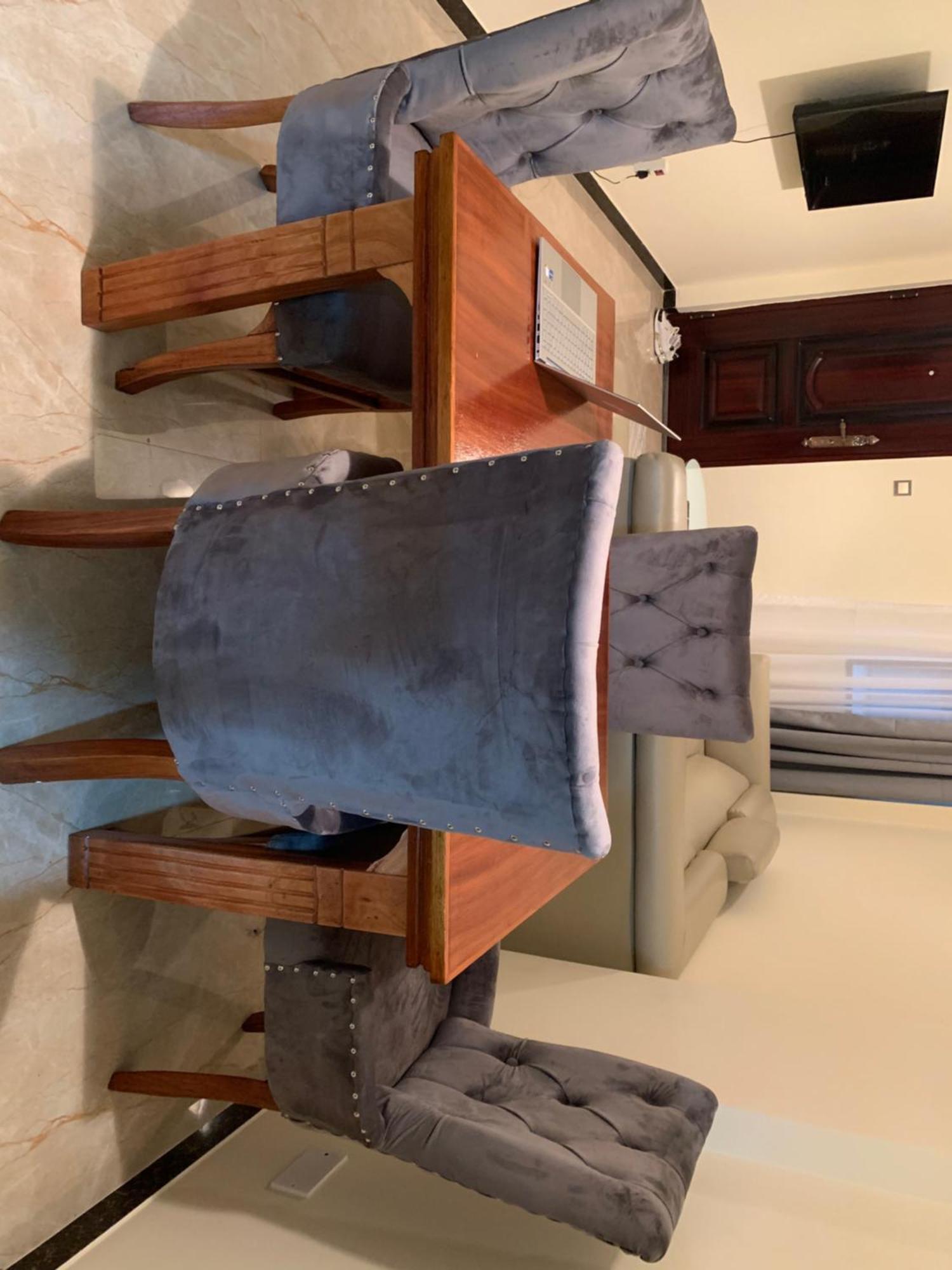 New Luxury Close To State House Apartment *