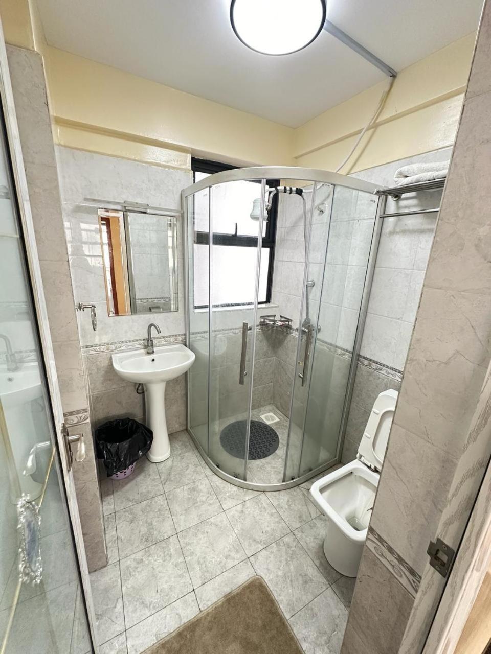 Luxury Two Bedroom In Kilimani Nairobi