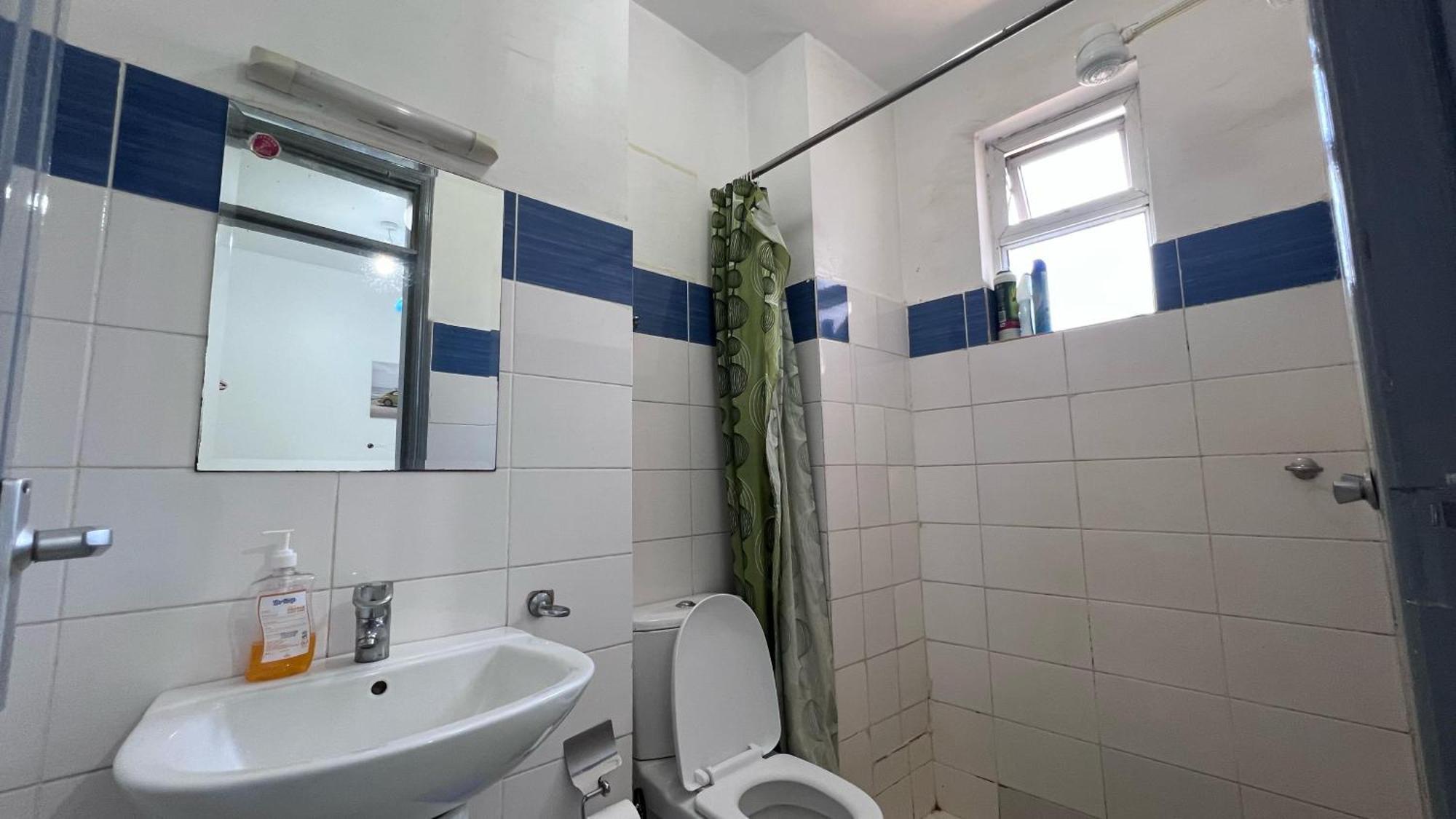 Racecourse Netflix Wifi Free Parking Apartment Nairobi