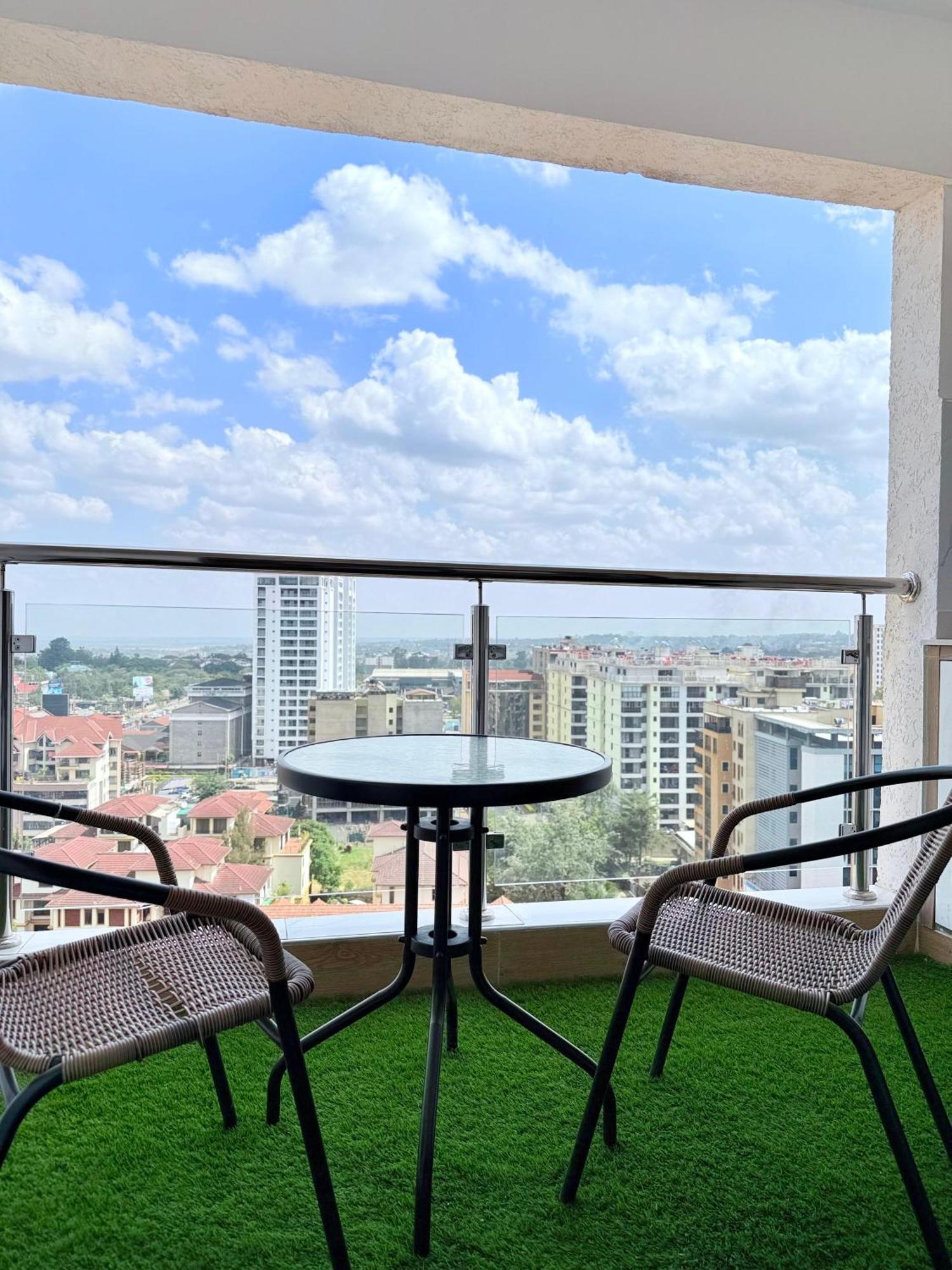 Apartment 1 Bedroom Apartment In Kilimani, Near Yaya Centre Nairobi