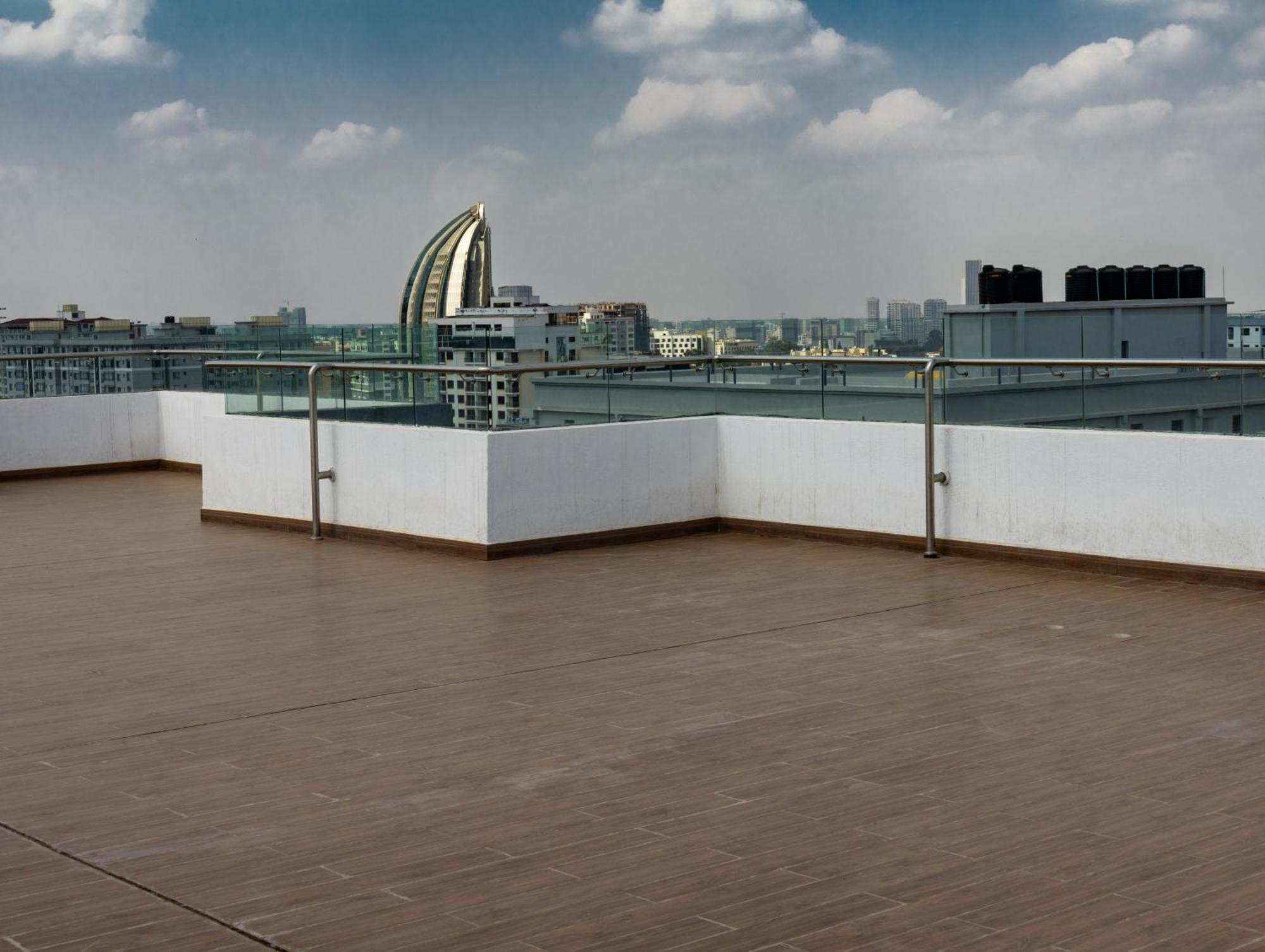 Apartment Beautiful Serviced Near Yaya Center Nairobi