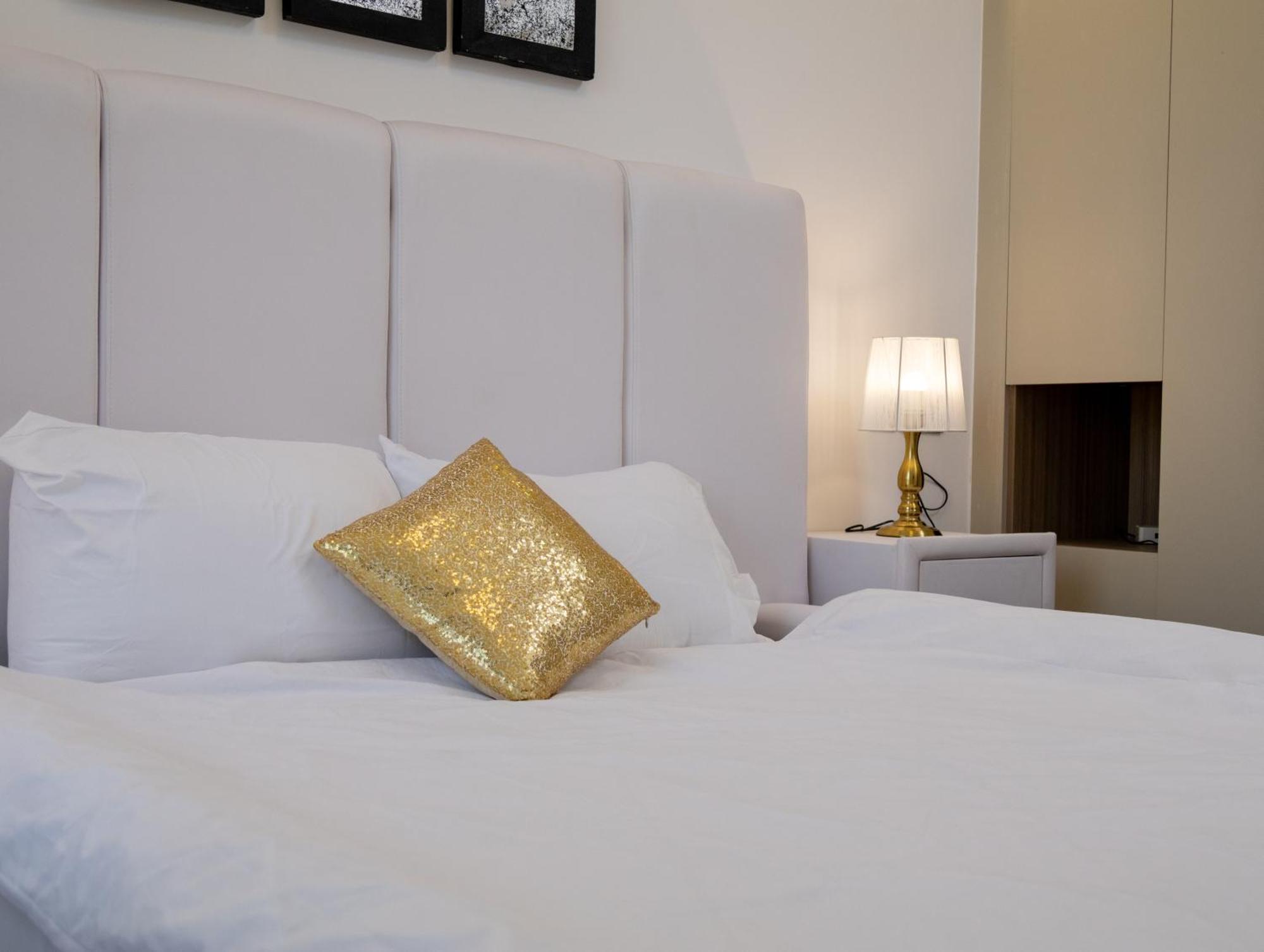 Beautiful Serviced Near Yaya Center