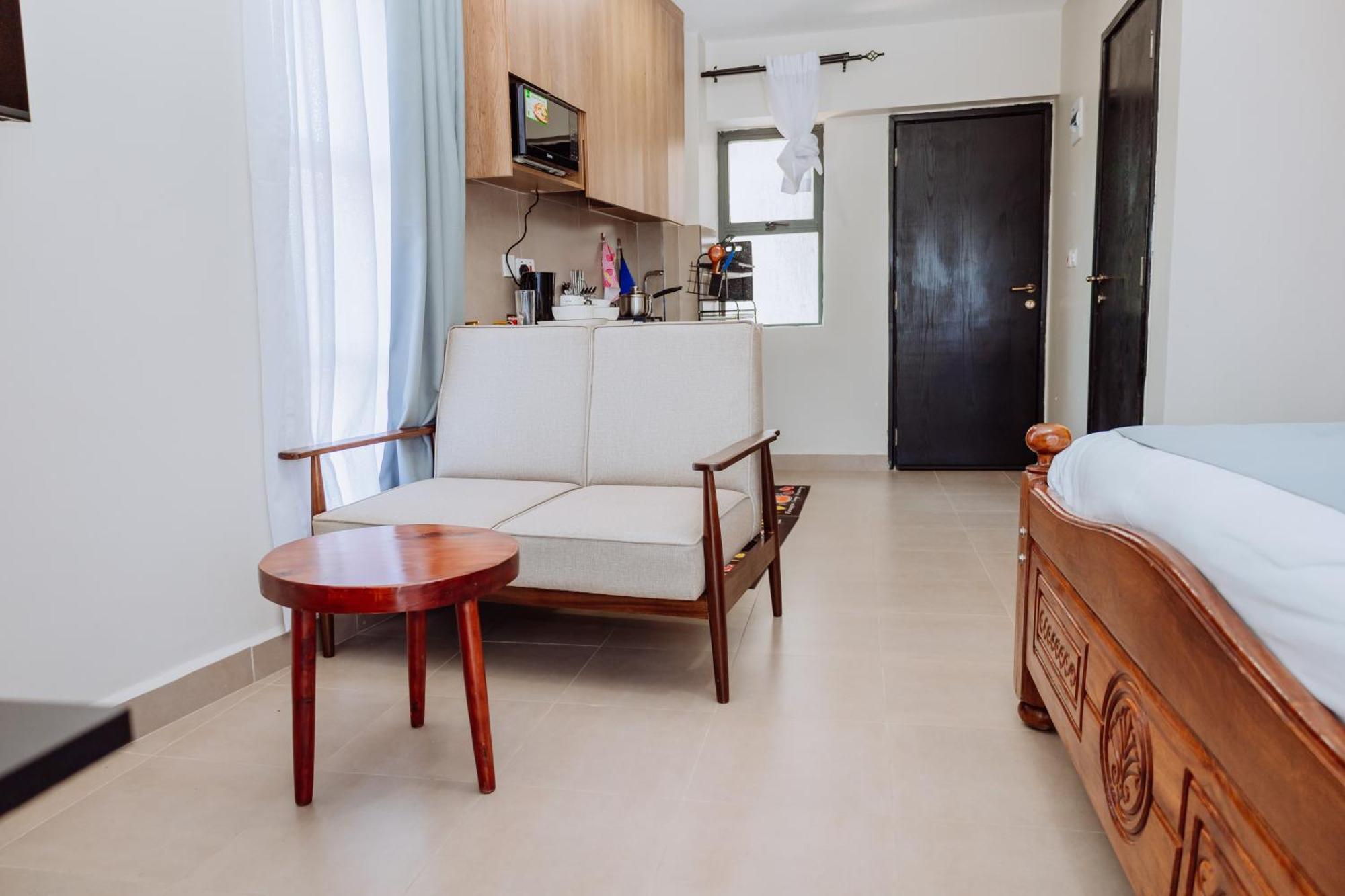 Miiza Realtors Bed & Breakfast