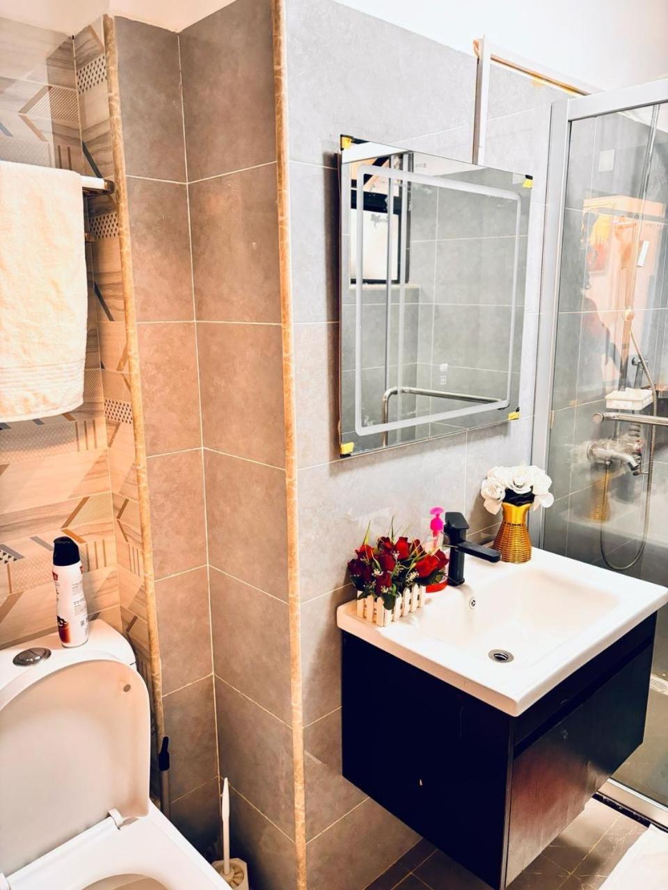 Apartment Global Homes And One Bedroom With Dsq, Balcony And Private Gym *