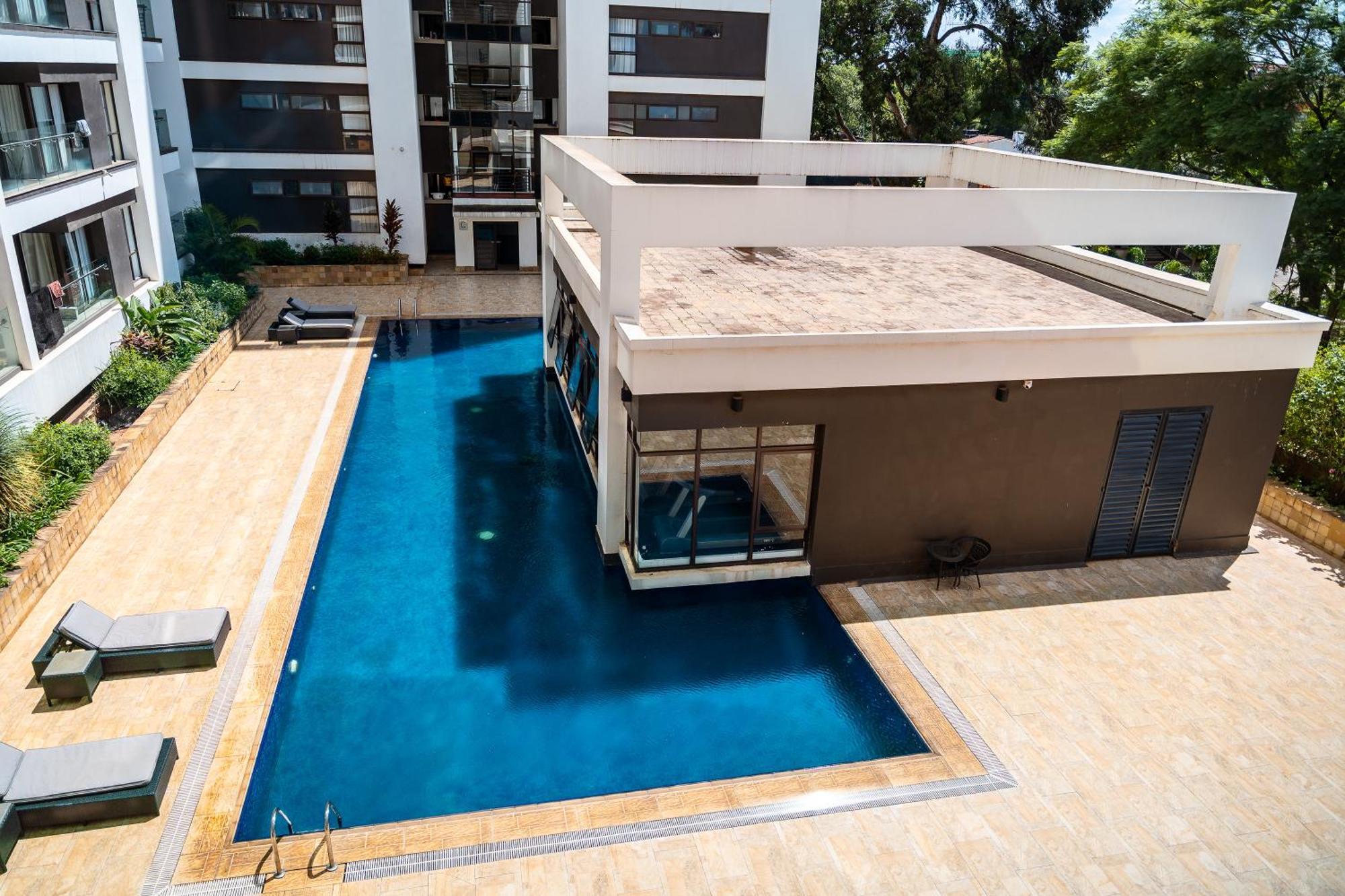 Luxury Pool & Fast Wifi * Nairobi