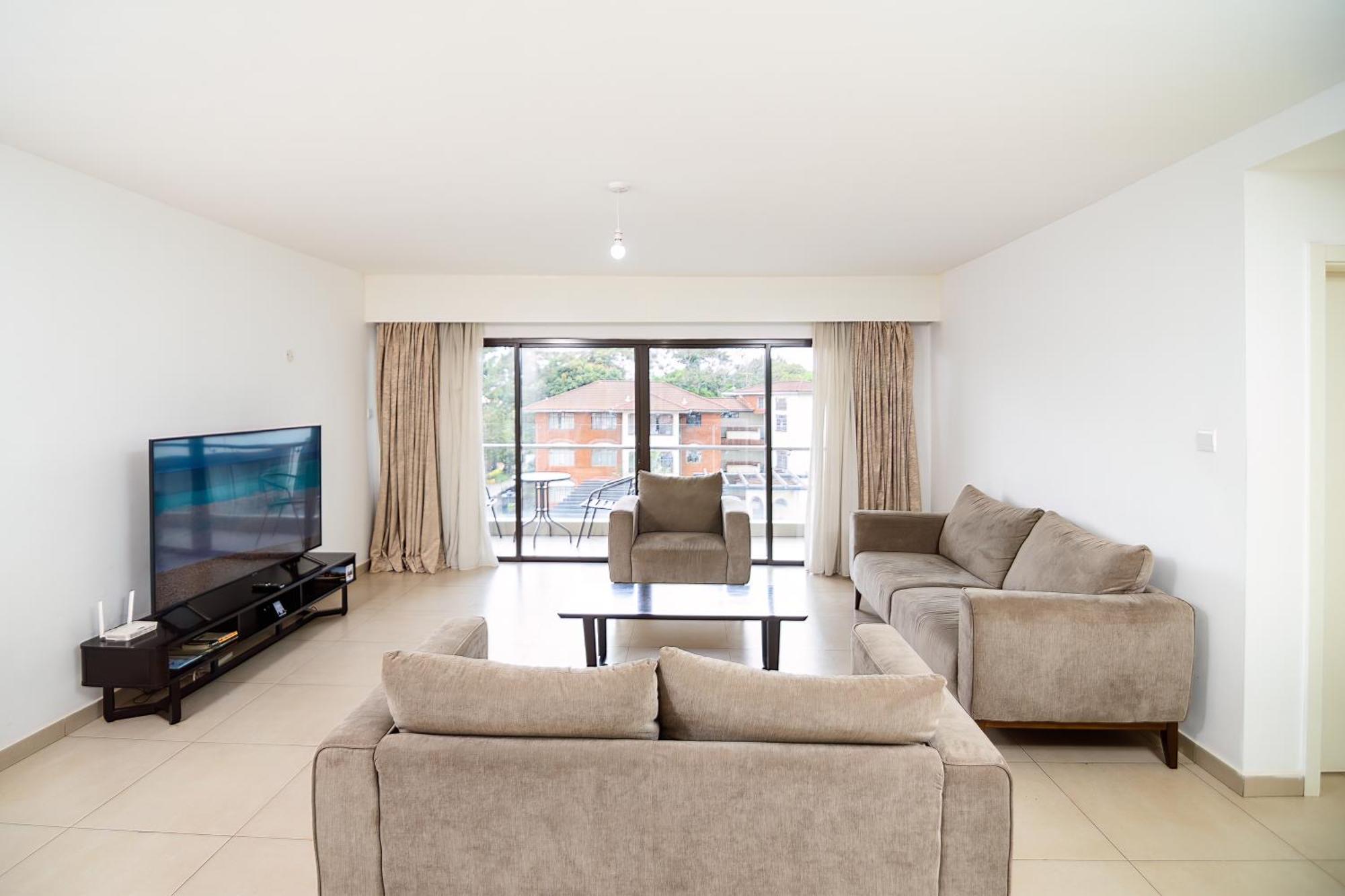 Luxury Pool & Fast Wifi Apartment Nairobi