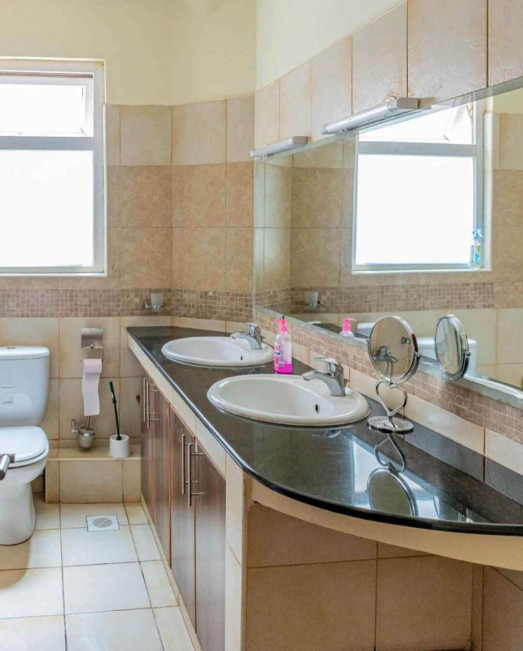 Stylish & Lavish 3 Bedroom Near Junction Mall Nairobi