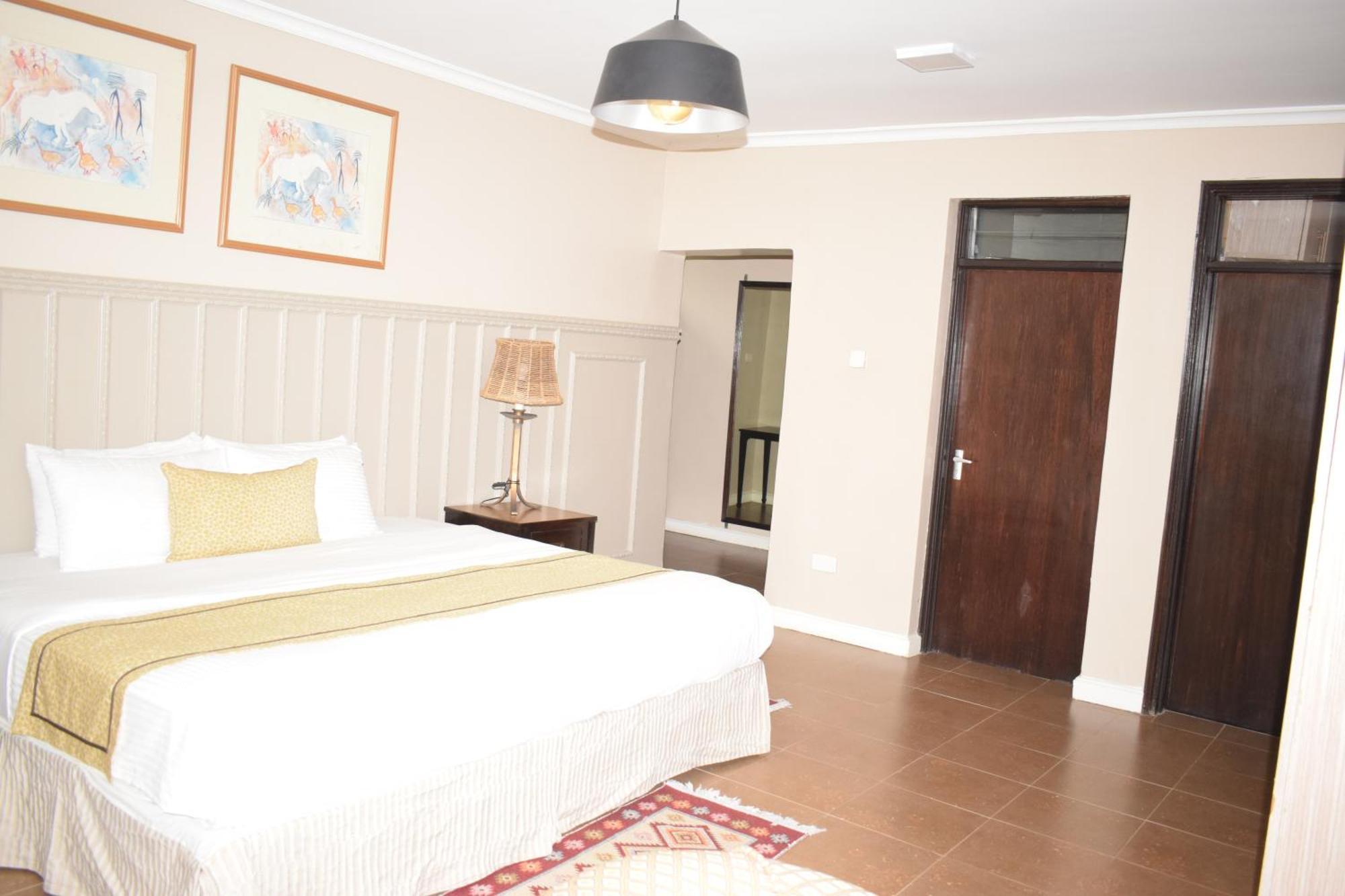 Hotel Cozy Stead Nairobi