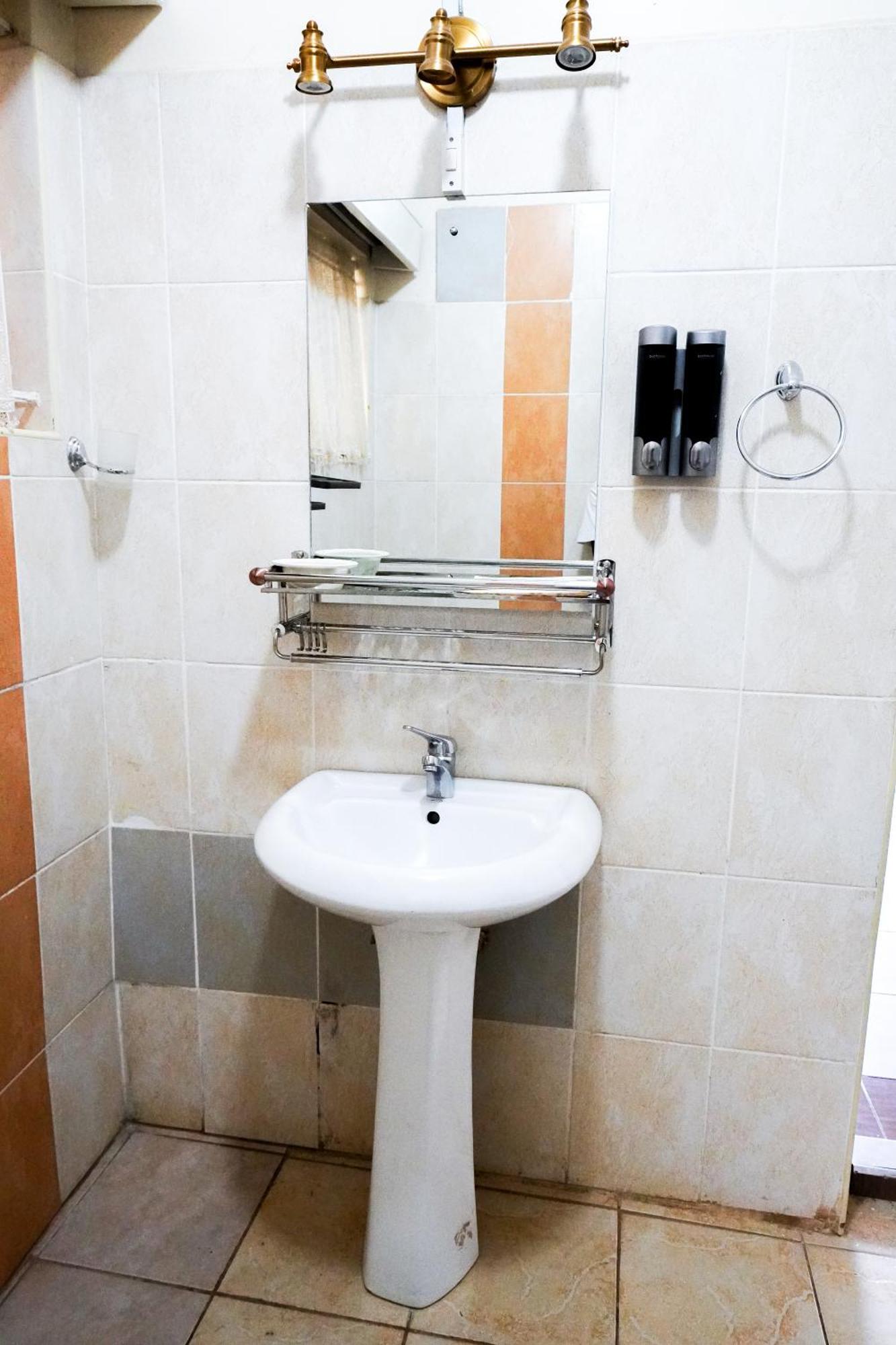 Homestay Db Space Nairobi
