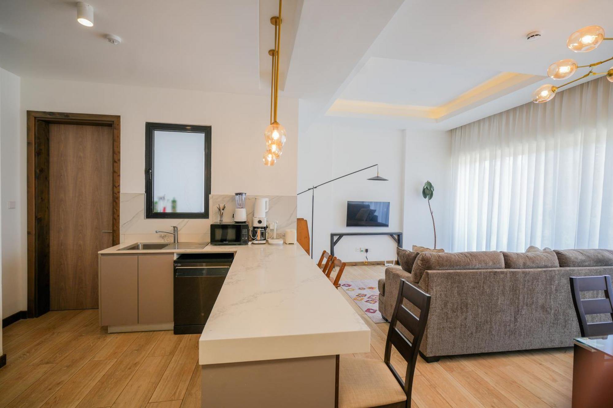 Riverbank One Bedrooms Apartment, Swimming Pool, Gym, Workspace, Db Space Living