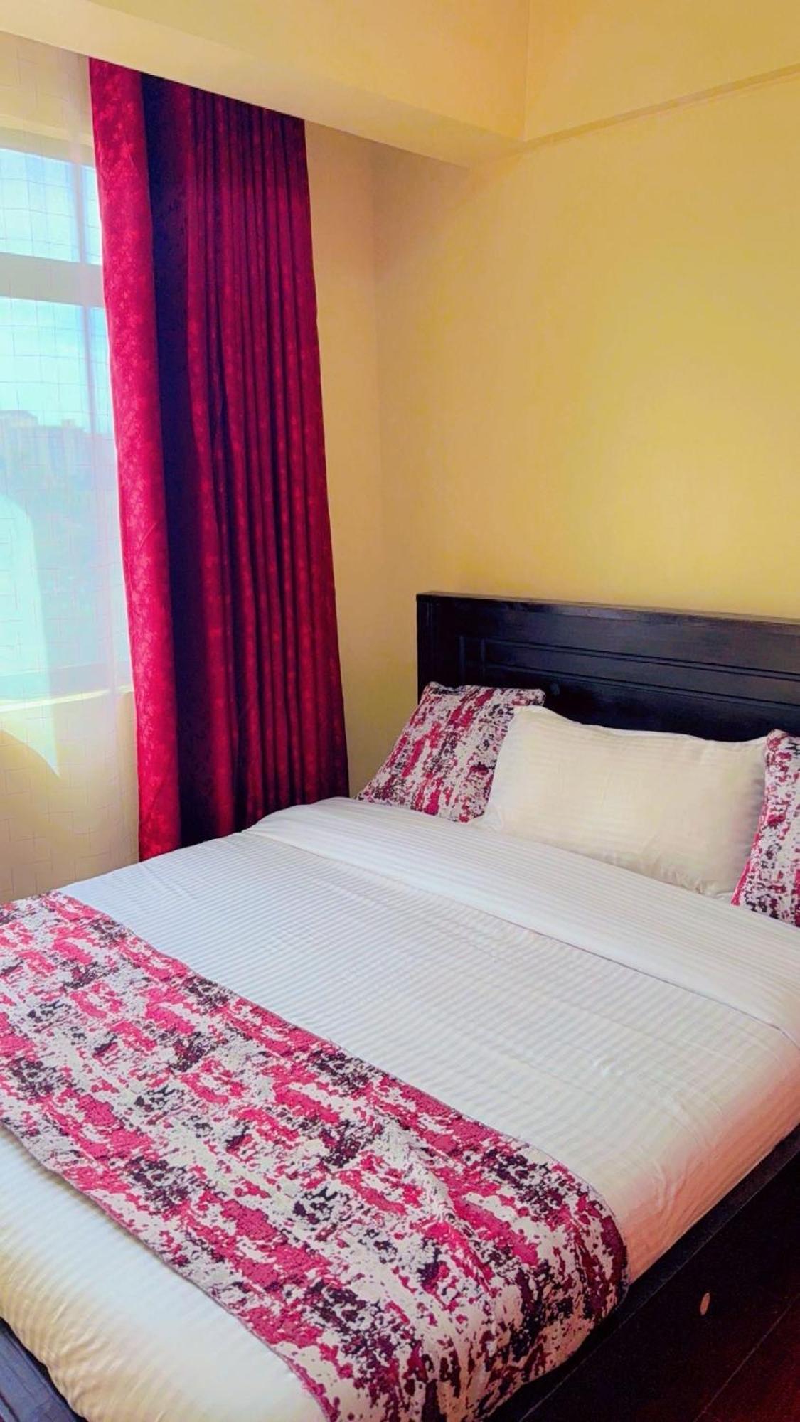 Elegant 2 Bedroom Kileleshwa - Free Netflix, Parking, Superfast Wifi, Views Of Arboretum Apartment