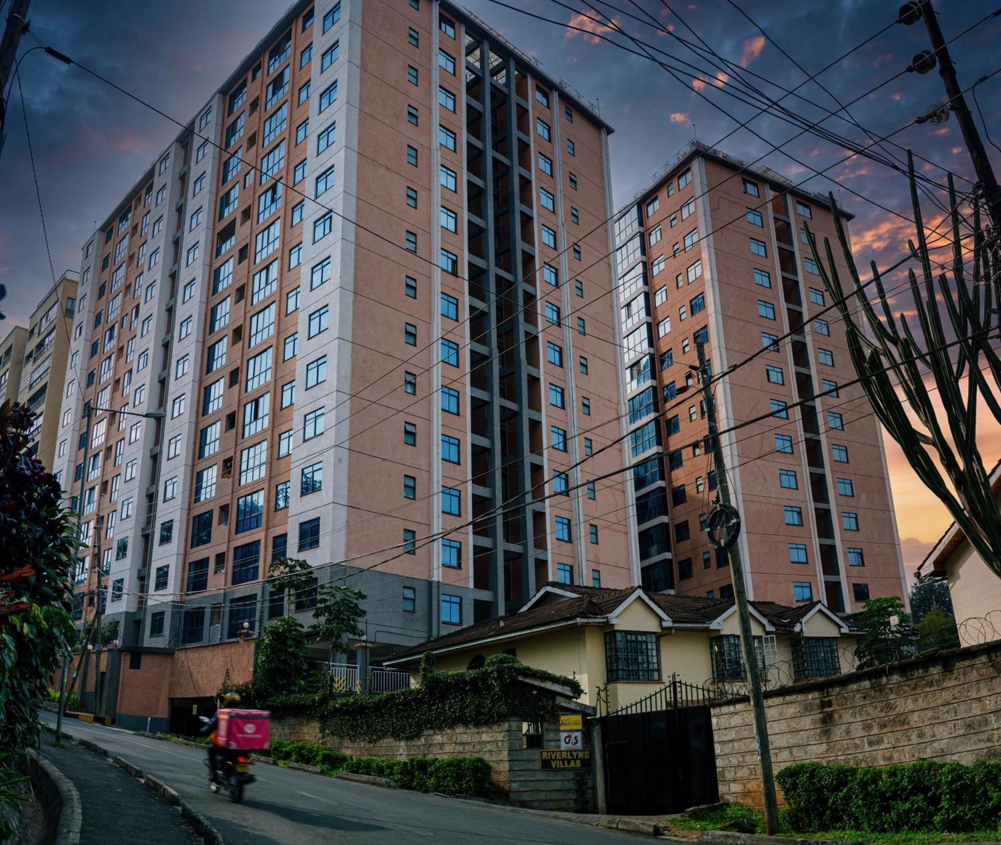 Elegant 2 Bedroom Kileleshwa - Free Netflix, Parking, Superfast Wifi, Views Of Arboretum Apartment Nairobi
