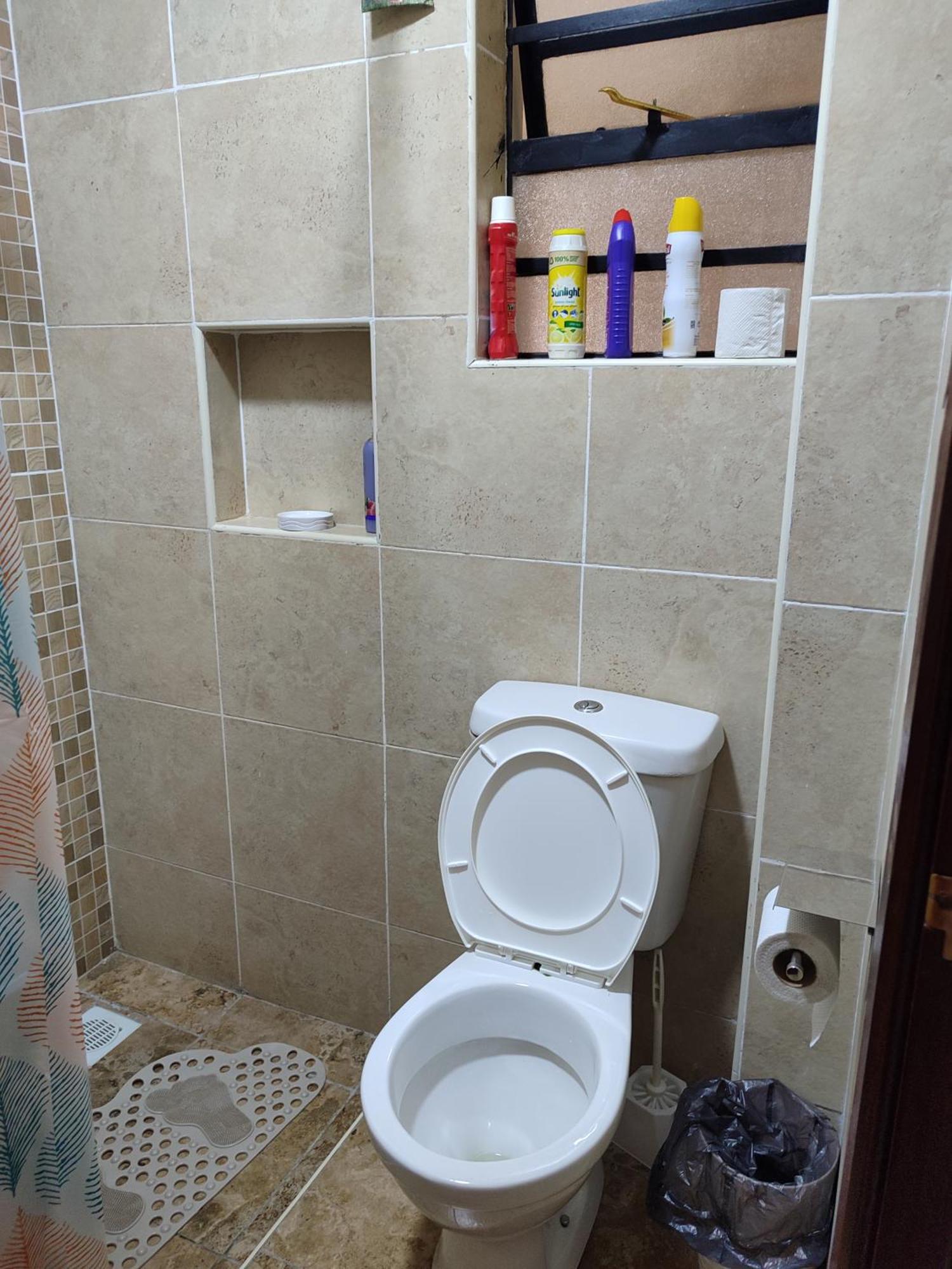 Urban Haven-secure &cozy Stay-stylish Near Jkia,wilson& Sgr S *