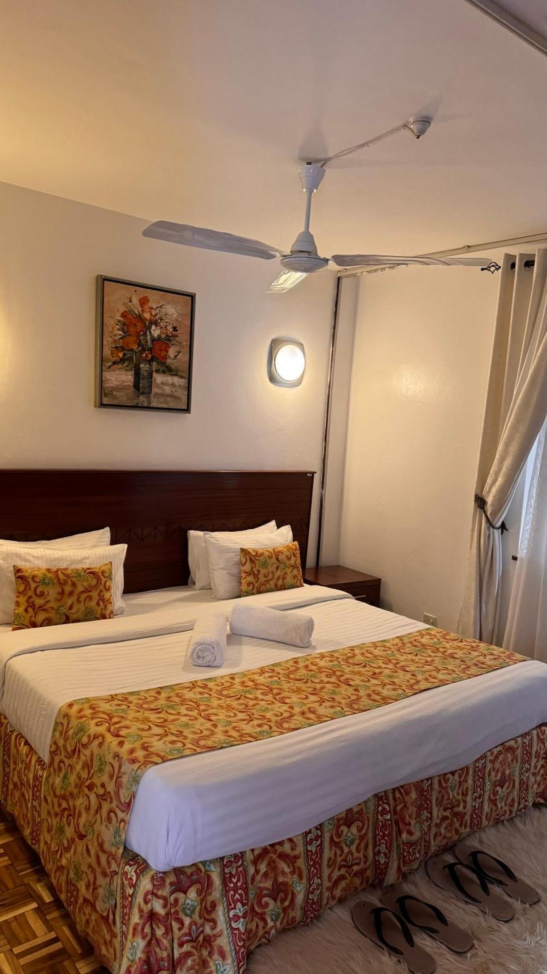 Kiana Homes Lantana Apartment *