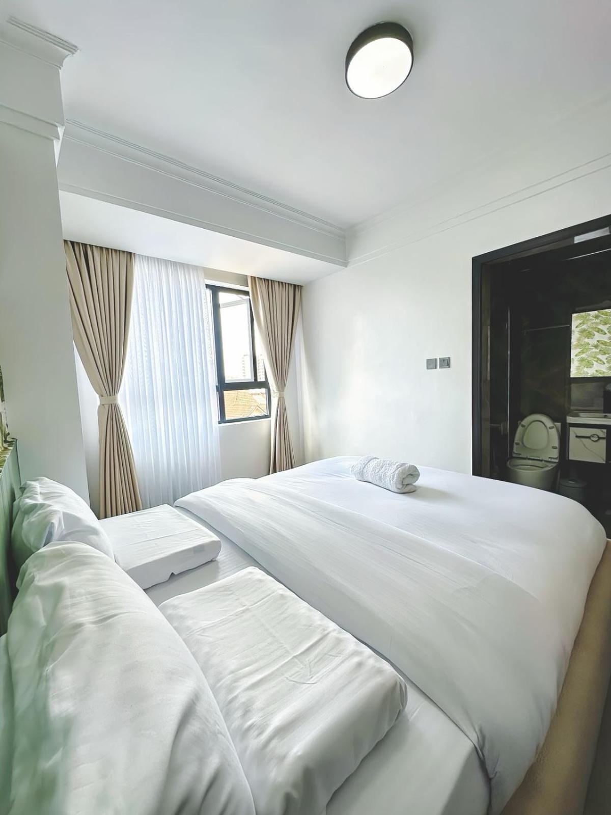 Apartment Serenity Stays, Modern 2-bedroom Near Yaya Centre Nairobi