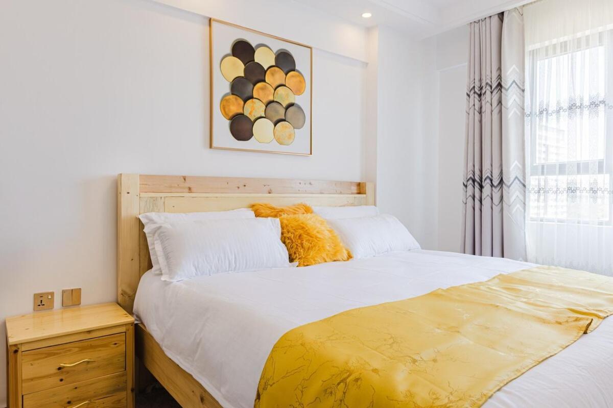 A Contemporary 2-bedroom Master Ensuite Unit - Kilimani