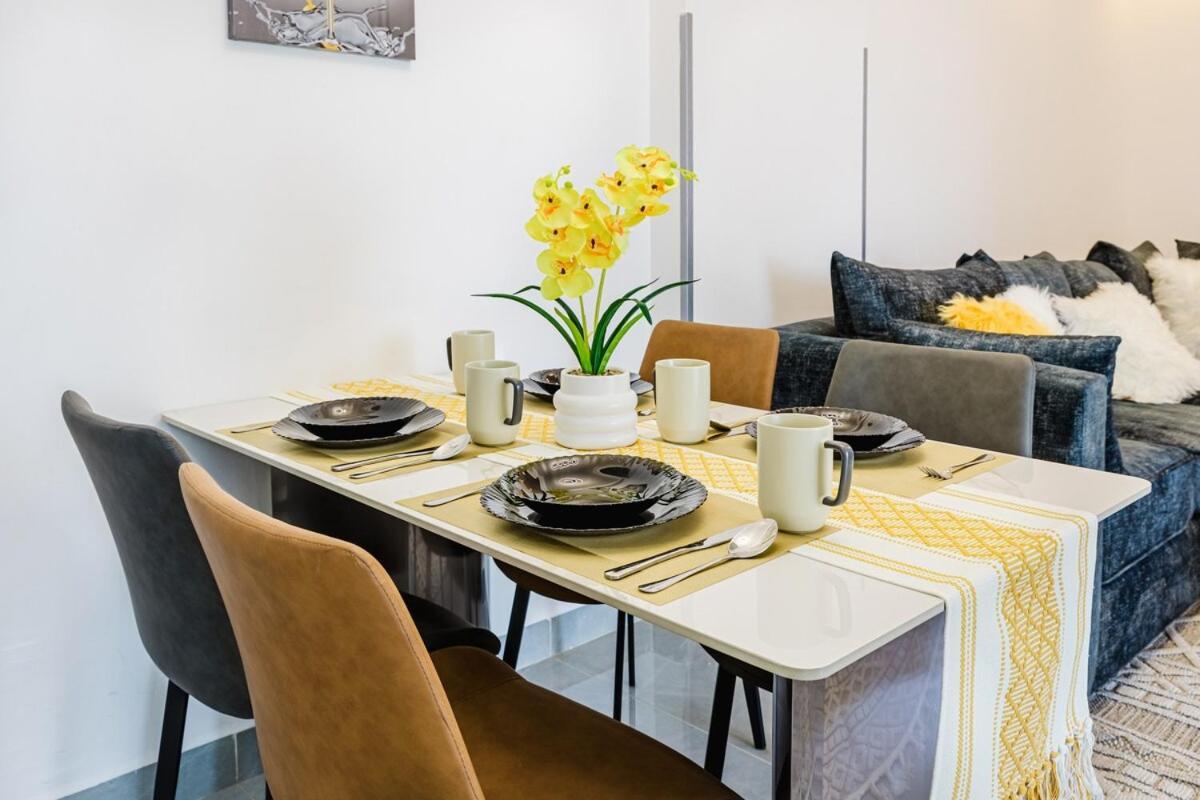 Apartment A Contemporary 2-bedroom Master Ensuite Unit - Kilimani *