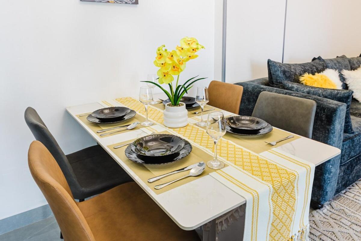 Apartment A Contemporary 2-bedroom Master Ensuite Unit - Kilimani *