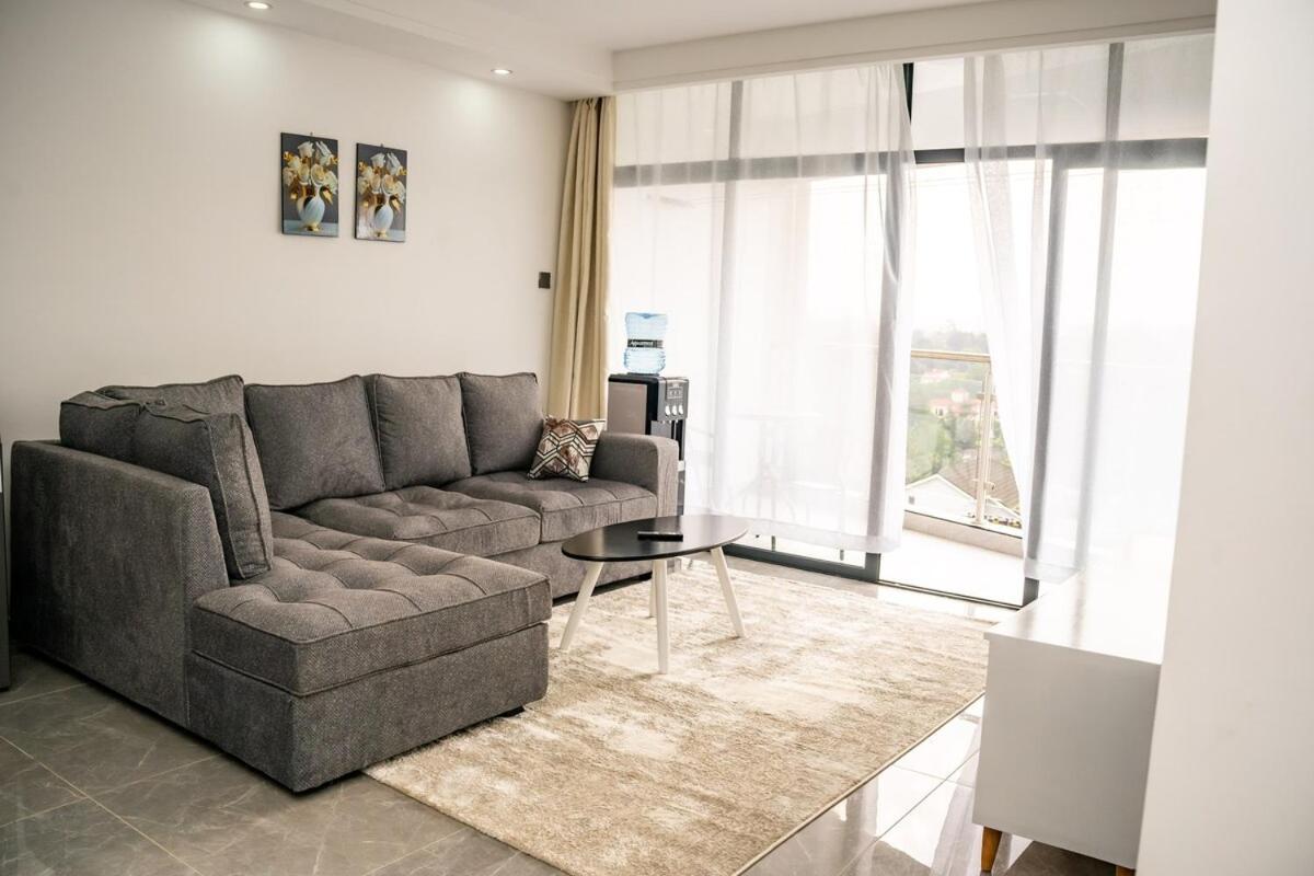 Apartamento 1 Bedroom Stylish Haven With Skyline Views Nairobi