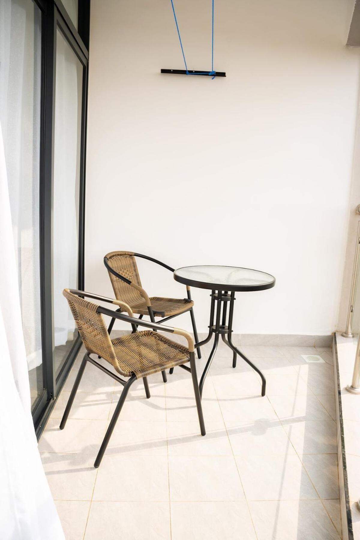1 Bedroom Stylish Haven With Skyline Views Apartment Nairobi