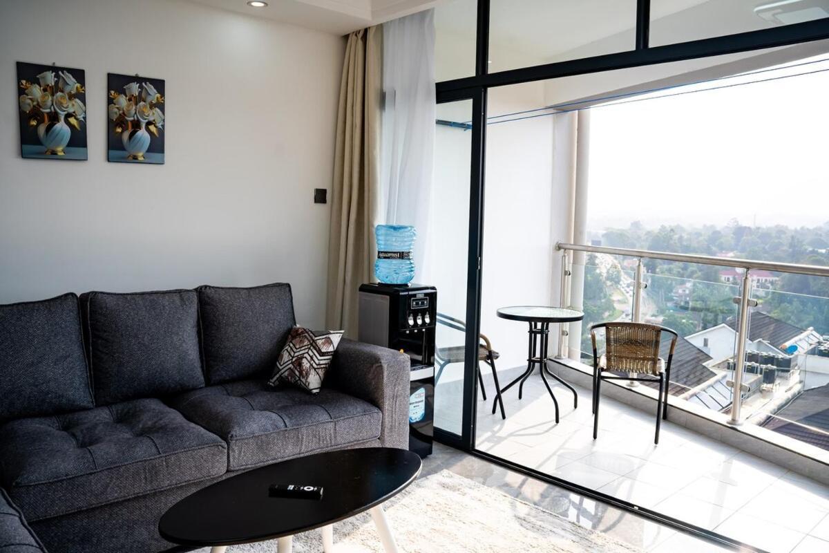 Apartamento 1 Bedroom Stylish Haven With Skyline Views