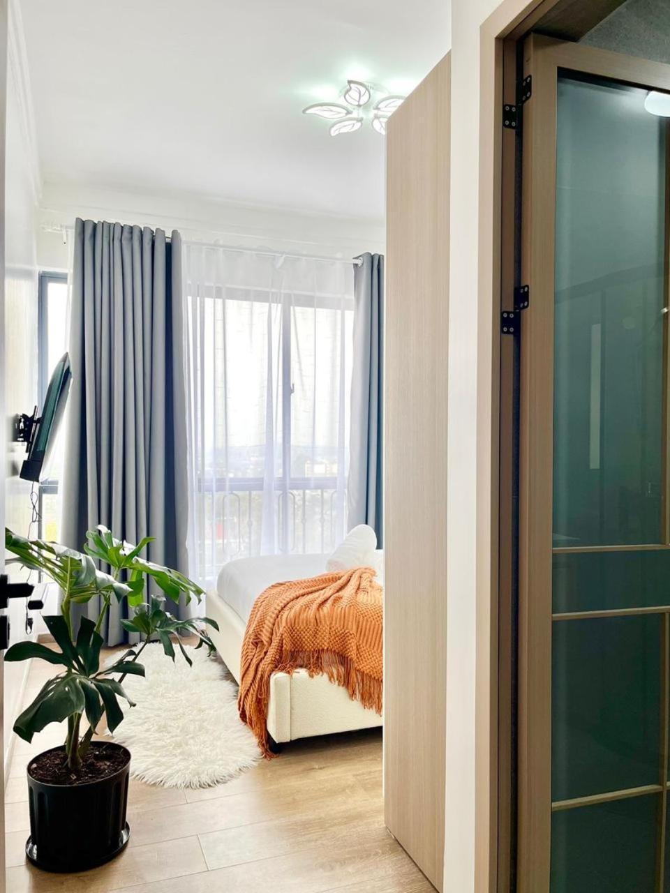 Apartment Elegant Luxury Three Bedroom With Heated Swimming Pool Fully Equipped Gym Children Playing Ground Ample Parking Space And A Relaxing Rooftop With Breathtaking Scenic Views With Modern High End Facilities *