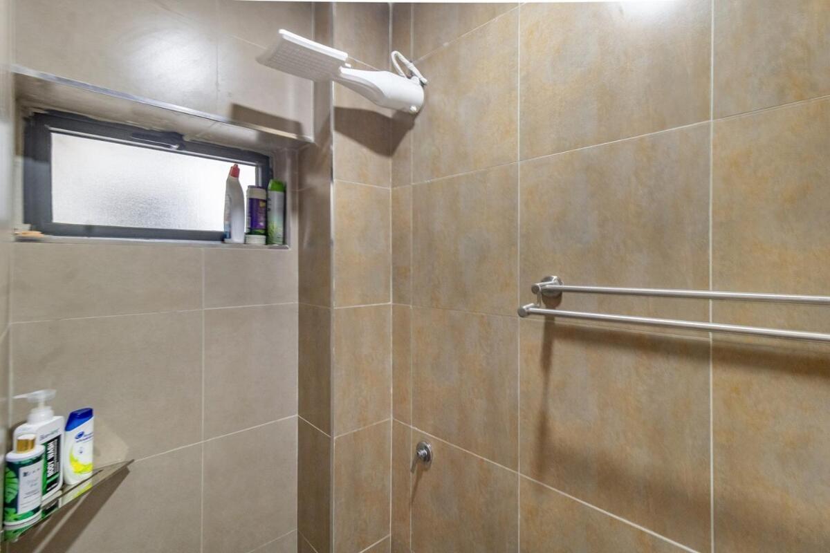 Apartment The Golden Nook -nyayo