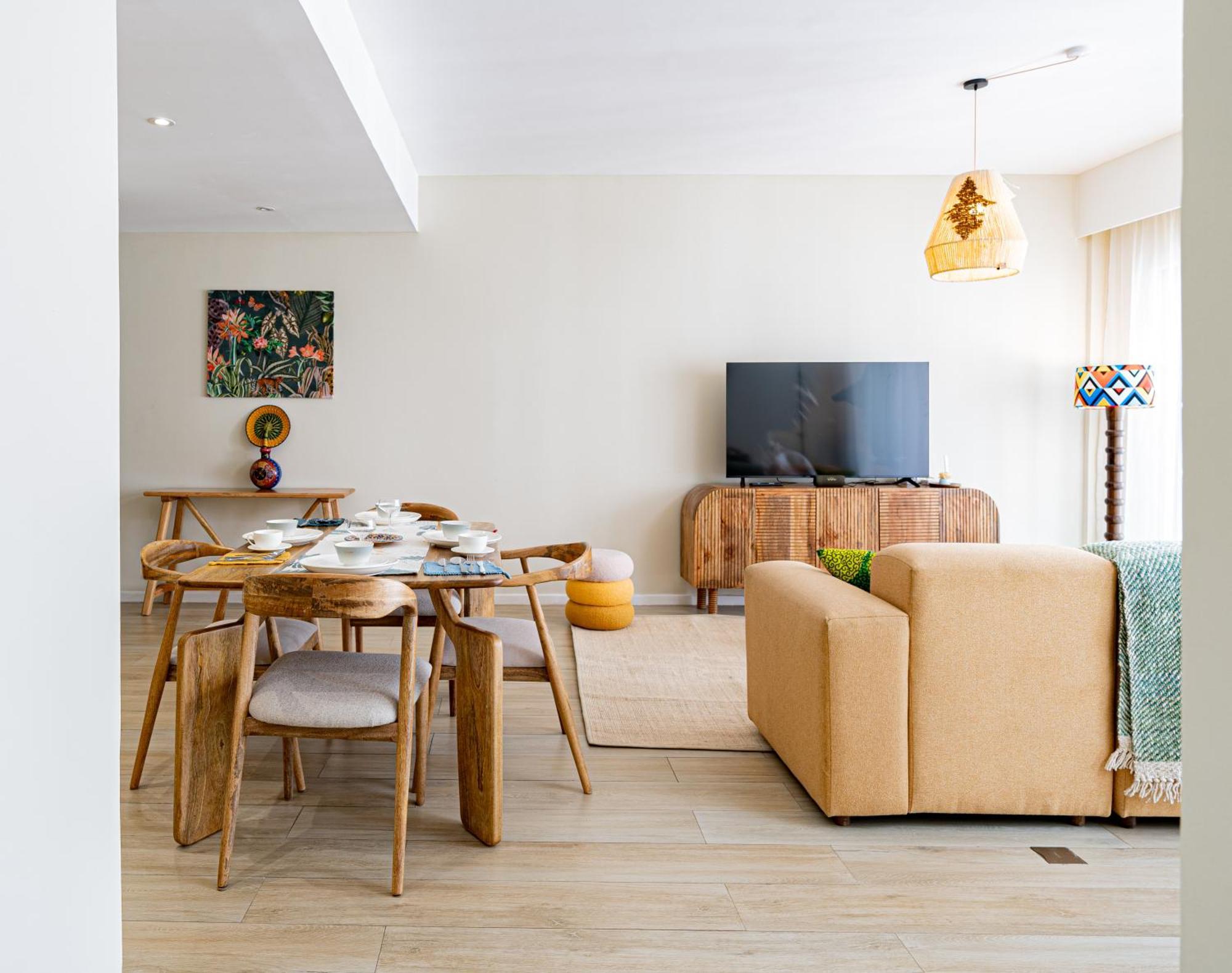 Apartment Riverside Square Two Bedroom Apartment, Swimming Pools, Gym, Workspace, Wonderiss Homes Westland Living *
