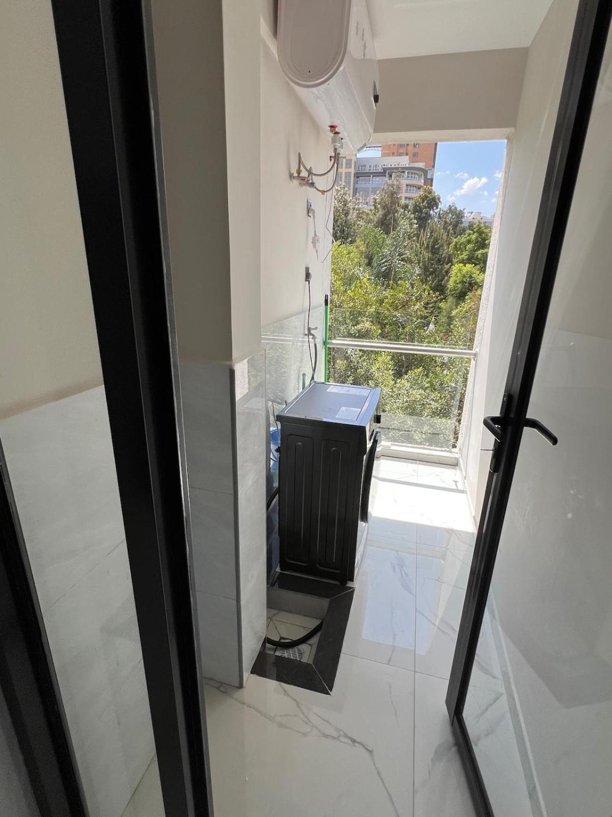 Apartment 2 Bedrooms 2 Bathrooms Kilimani Nairobi