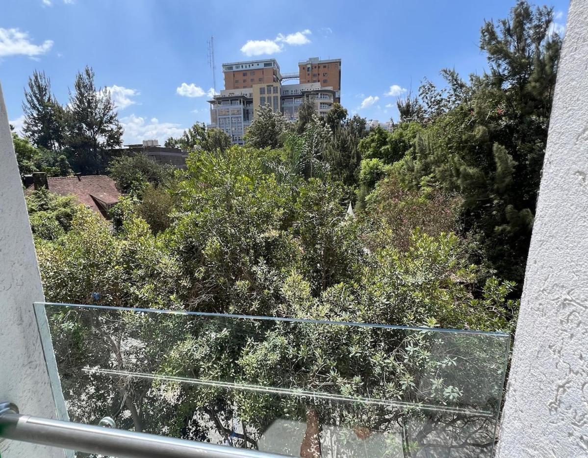2 Bedrooms 2 Bathrooms Kilimani *