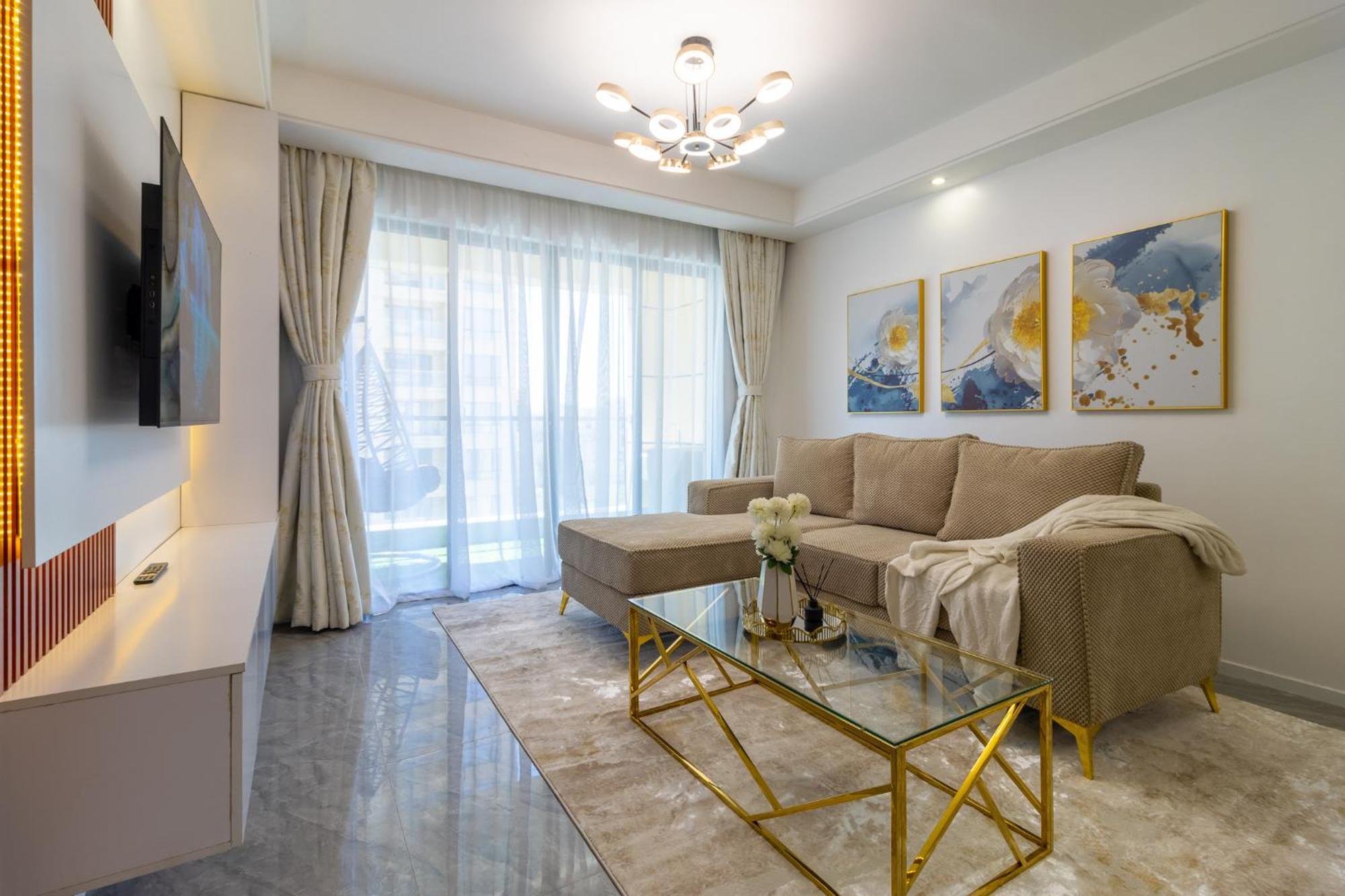 Luxury Homes By J Int