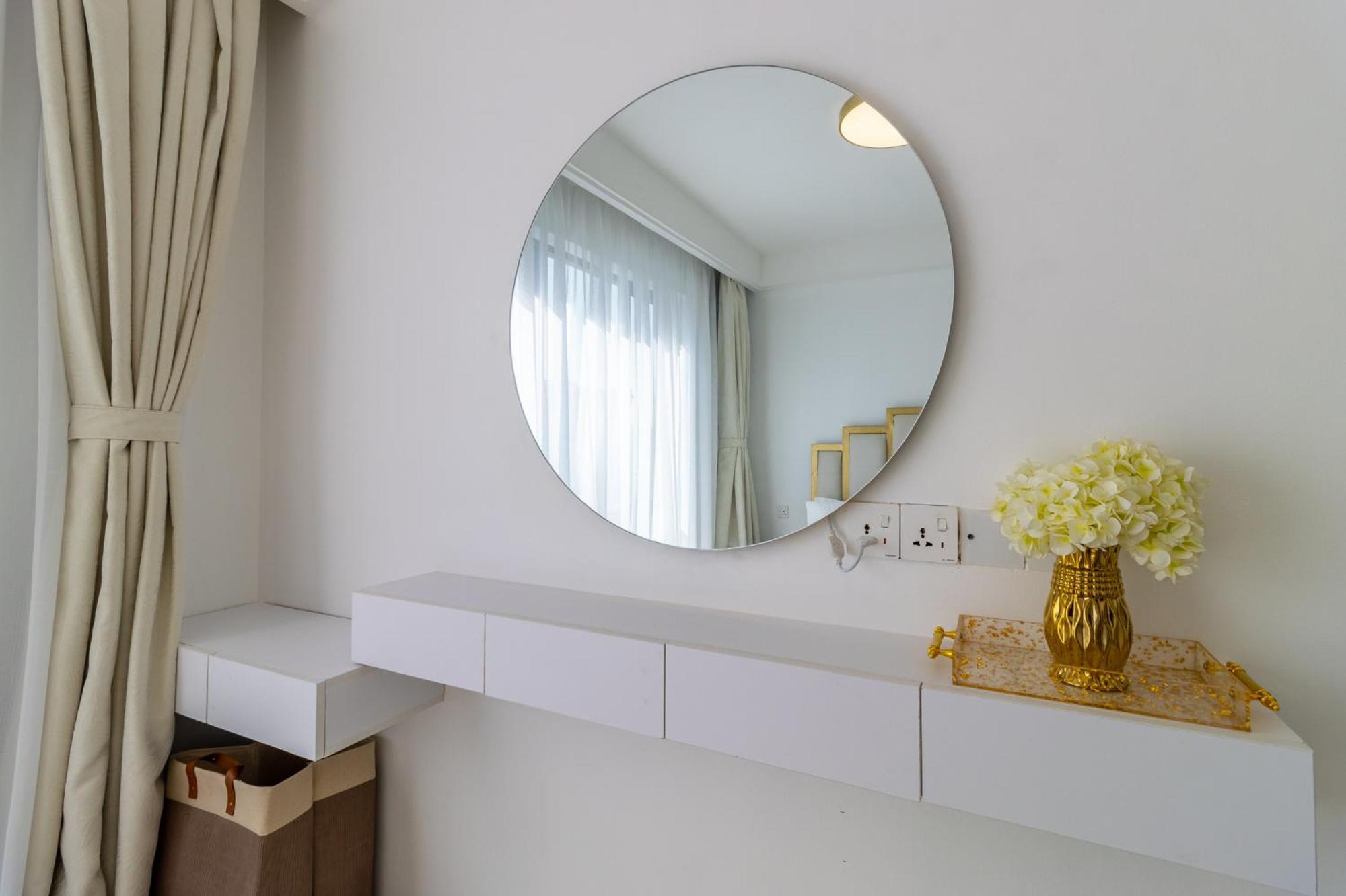 Luxury Homes By J Int Apartment *
