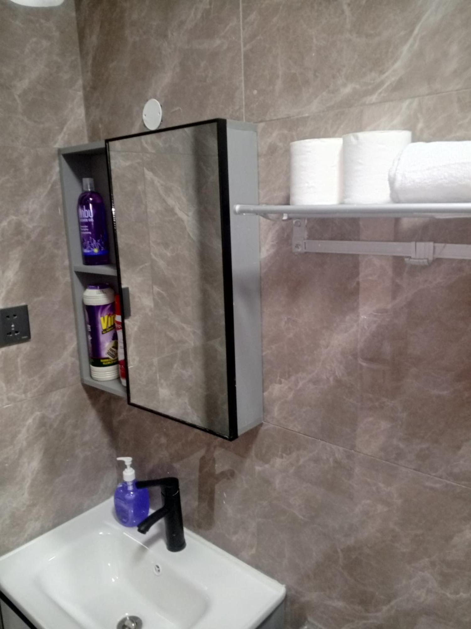 Aparthotel Luxury Apartment, Kilimani, George Padmore Road - Opulence Nairobi